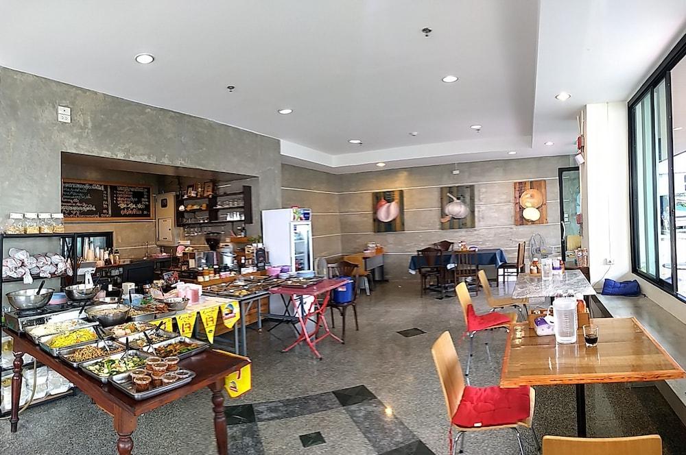 Komol Bangkok