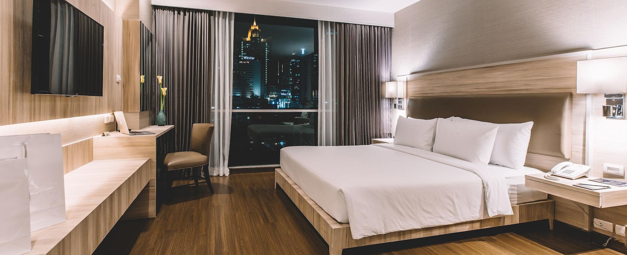 Adelphi 4*