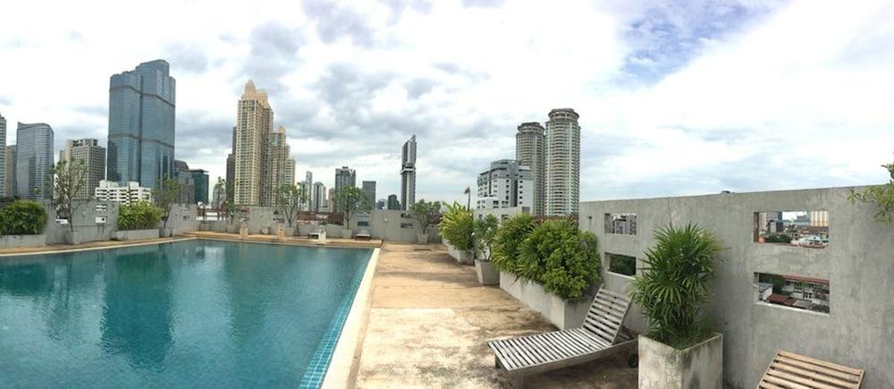 Sathorn Grace Serviced 4*