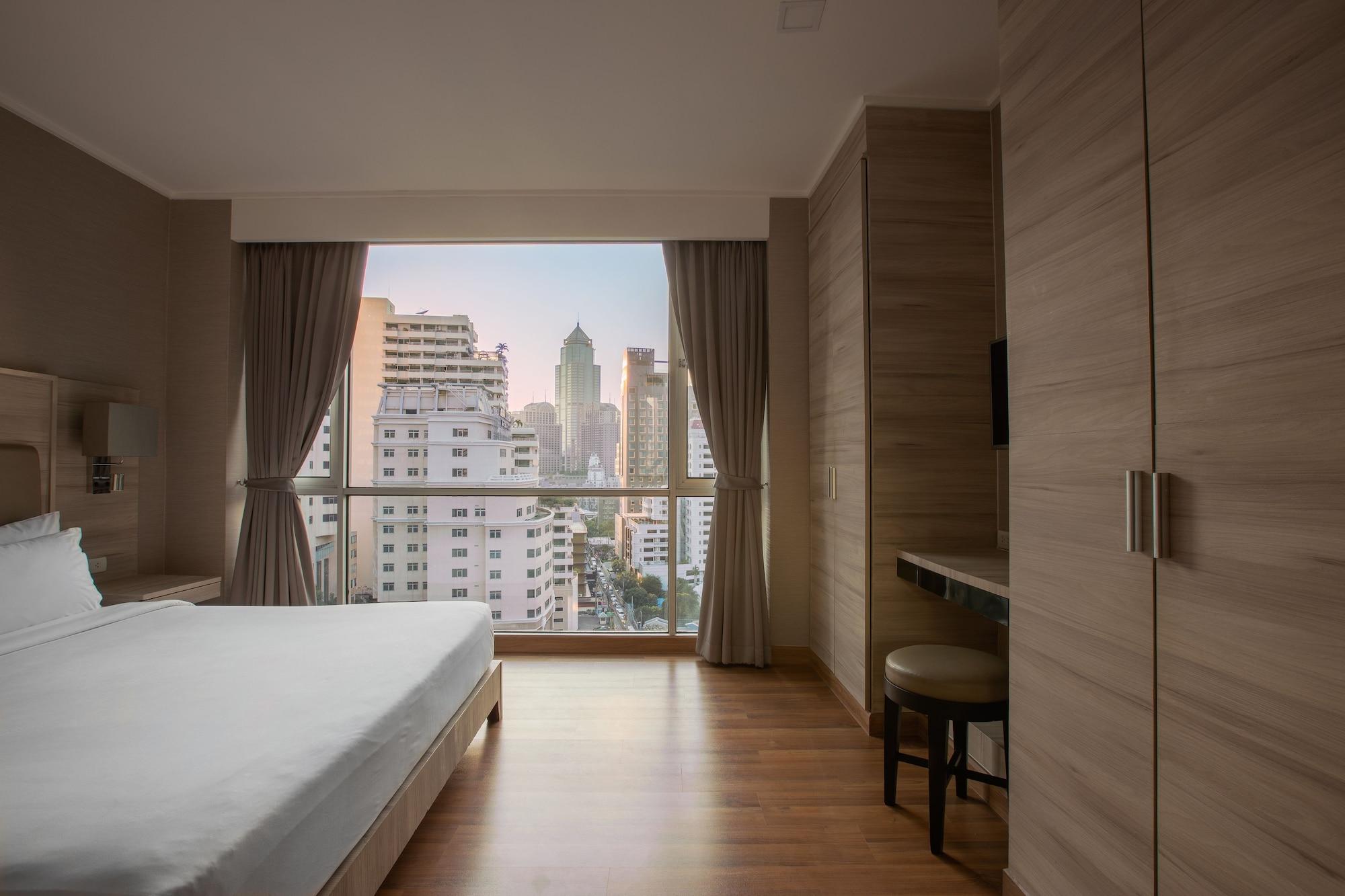 Hotel Adelphi Bangkok