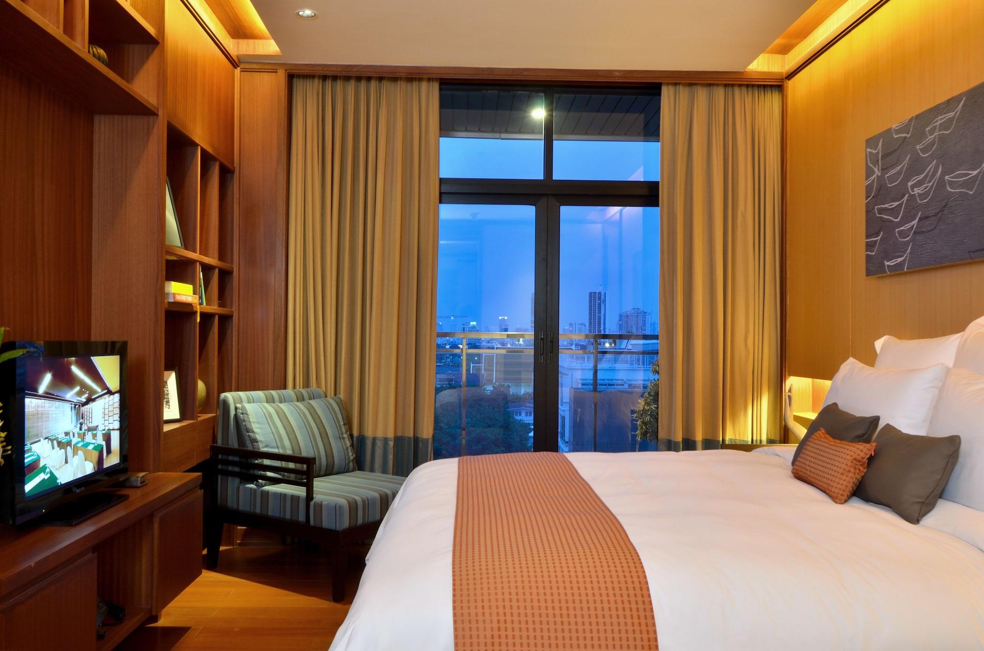 Khách sạn Aetas Bangkok