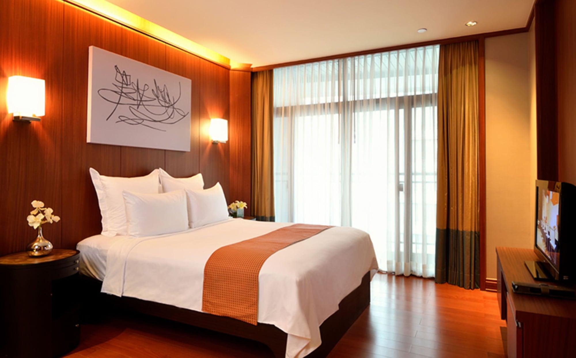 Aetas Khách sạn 5*