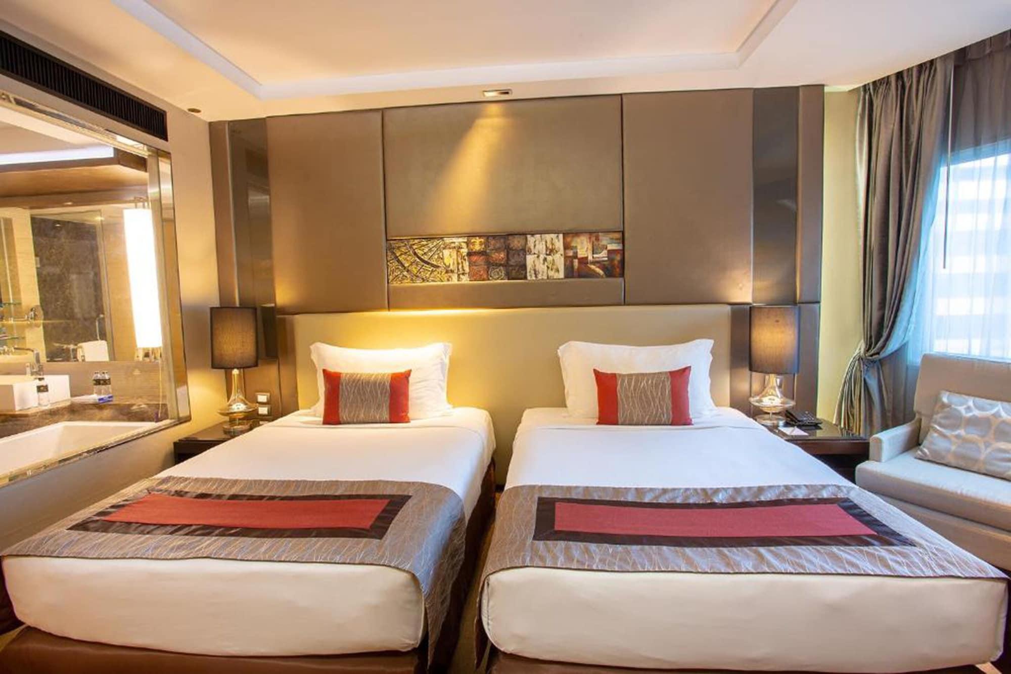 Hotel Graceland By Grace - Sha Extra Bangkok