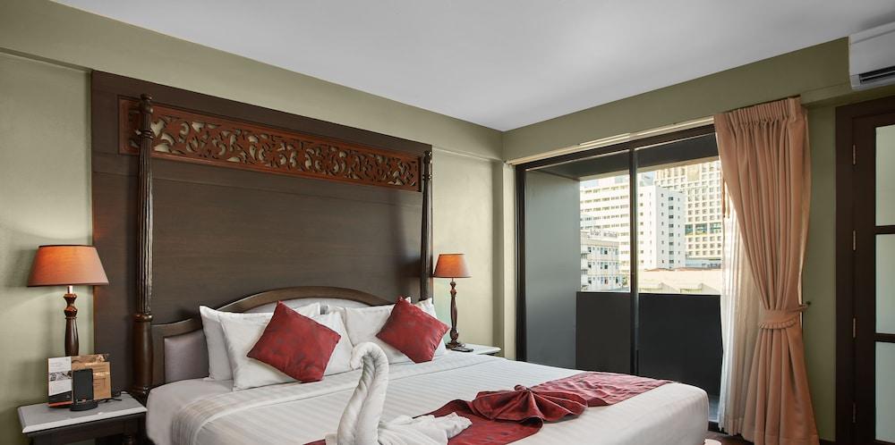 Hotel Baan Wanglang Riverside,
