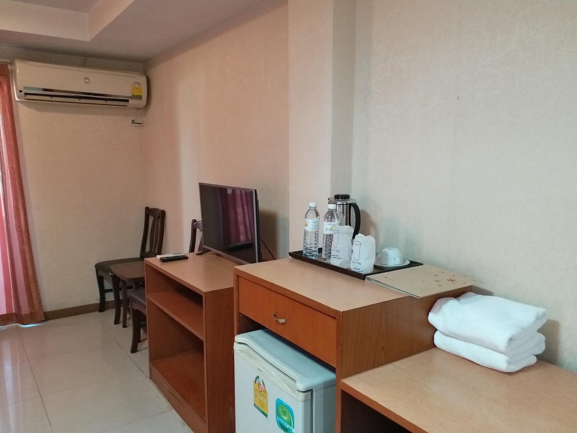 Convenient Resort, Suvarnabhumi Airport Hotell
