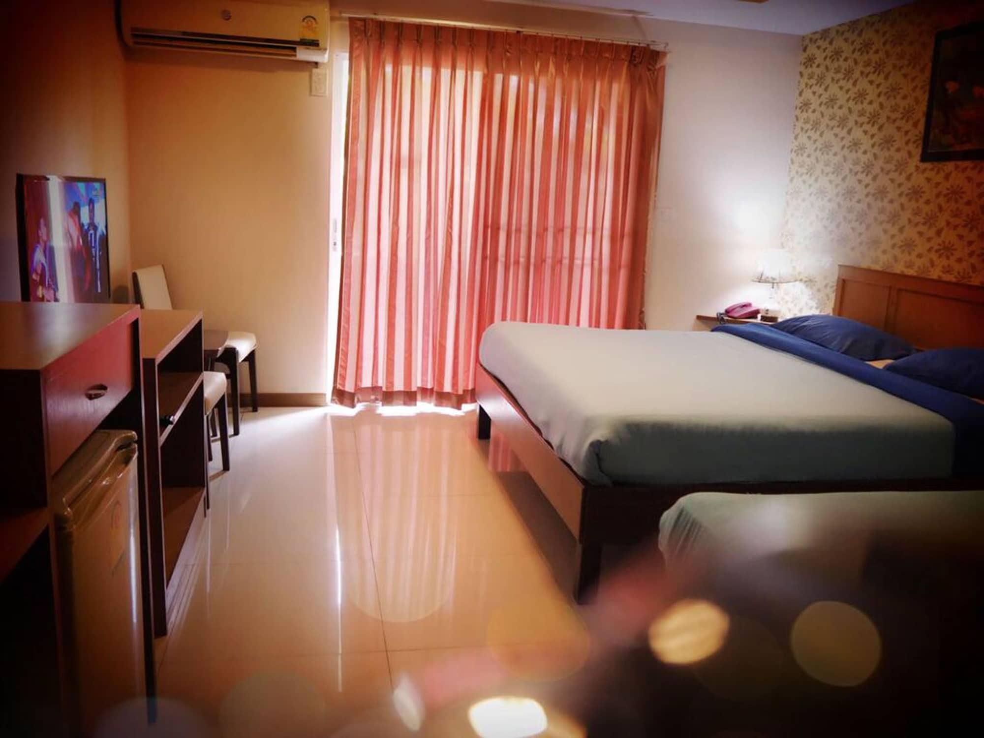 Hotell Convenient Resort, Suvarnabhumi Airport 3*