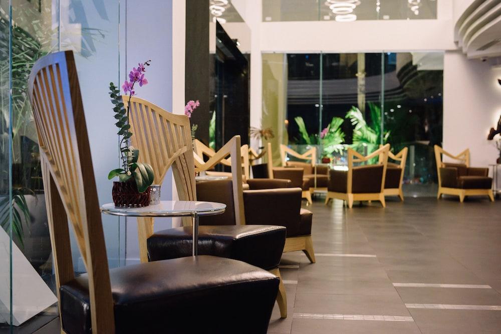 Hotel The Xtreme 5*