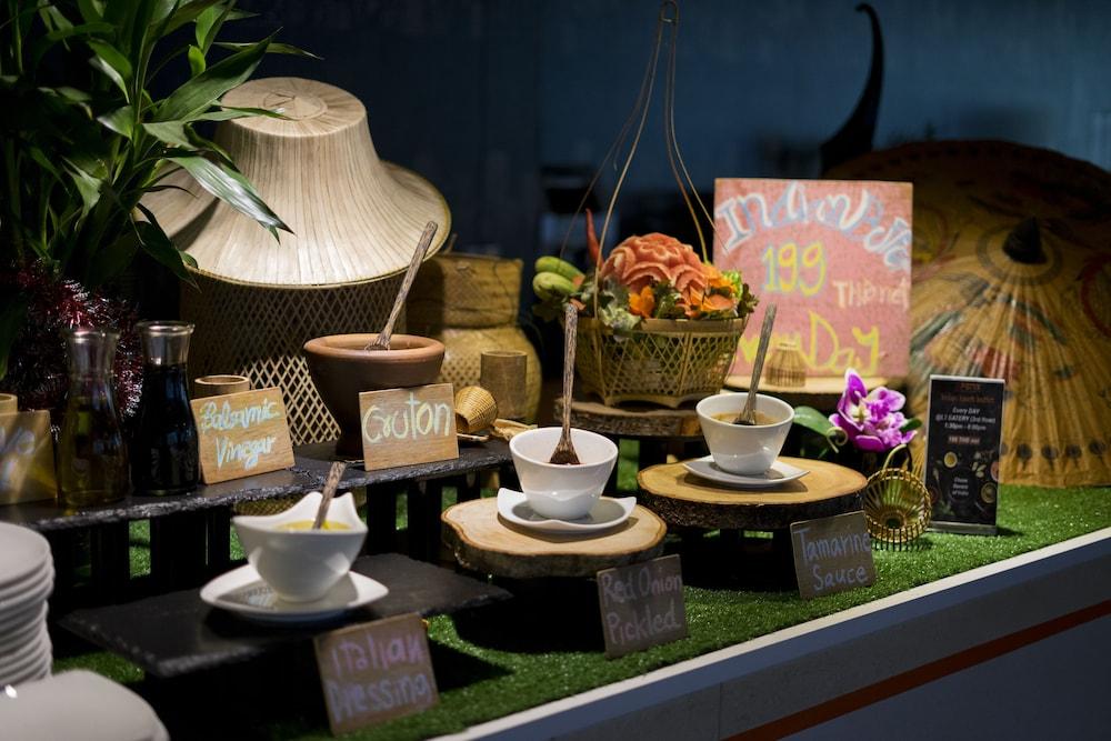 Le Fenix Sukhumvit 11 Hotel