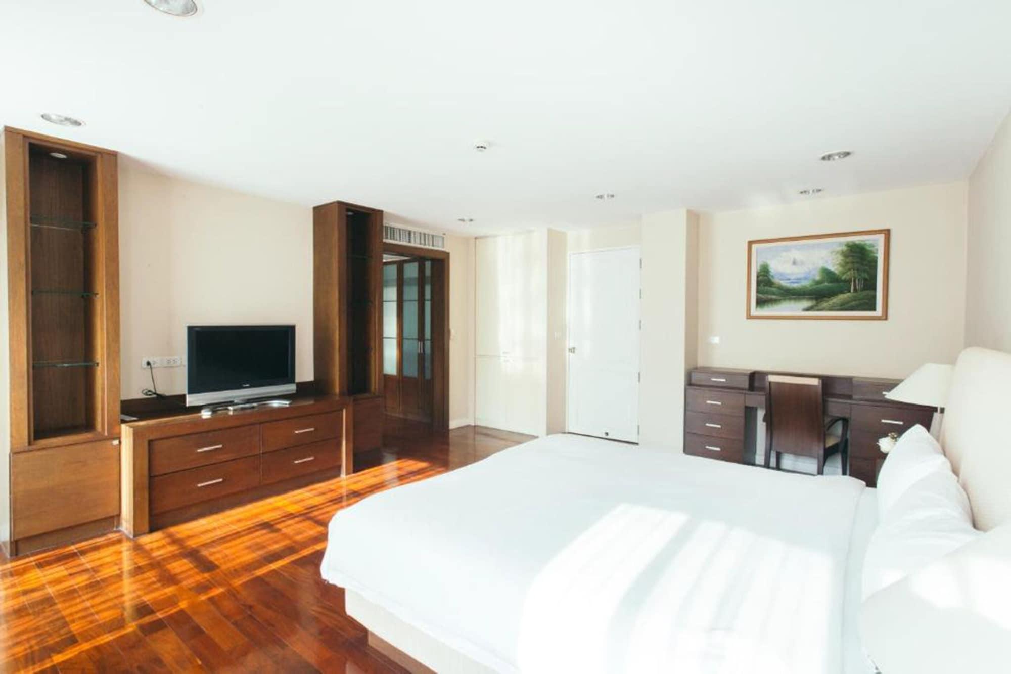 Thomson Residencia Hotel
