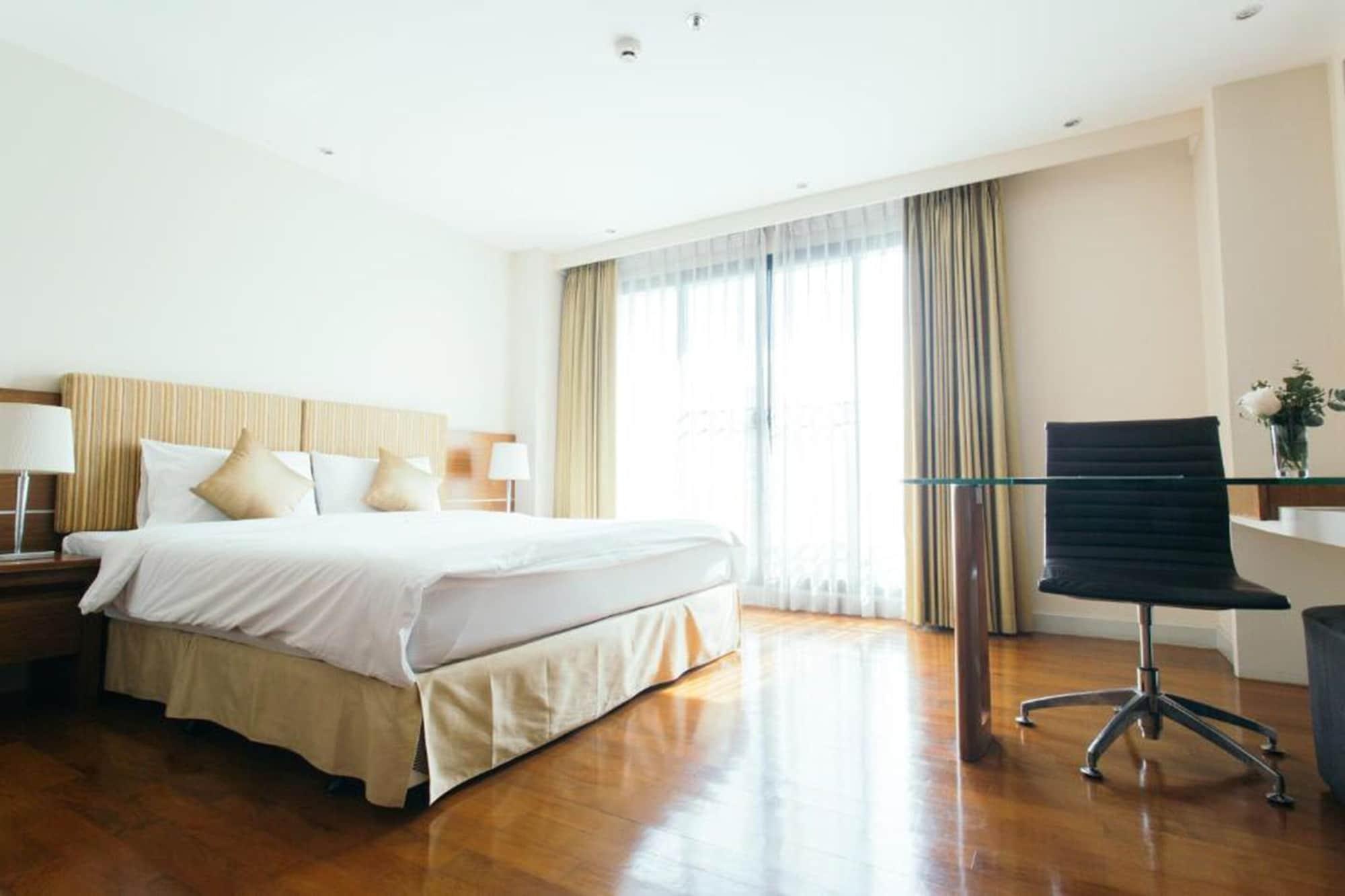 Thomson Residencia 3*
