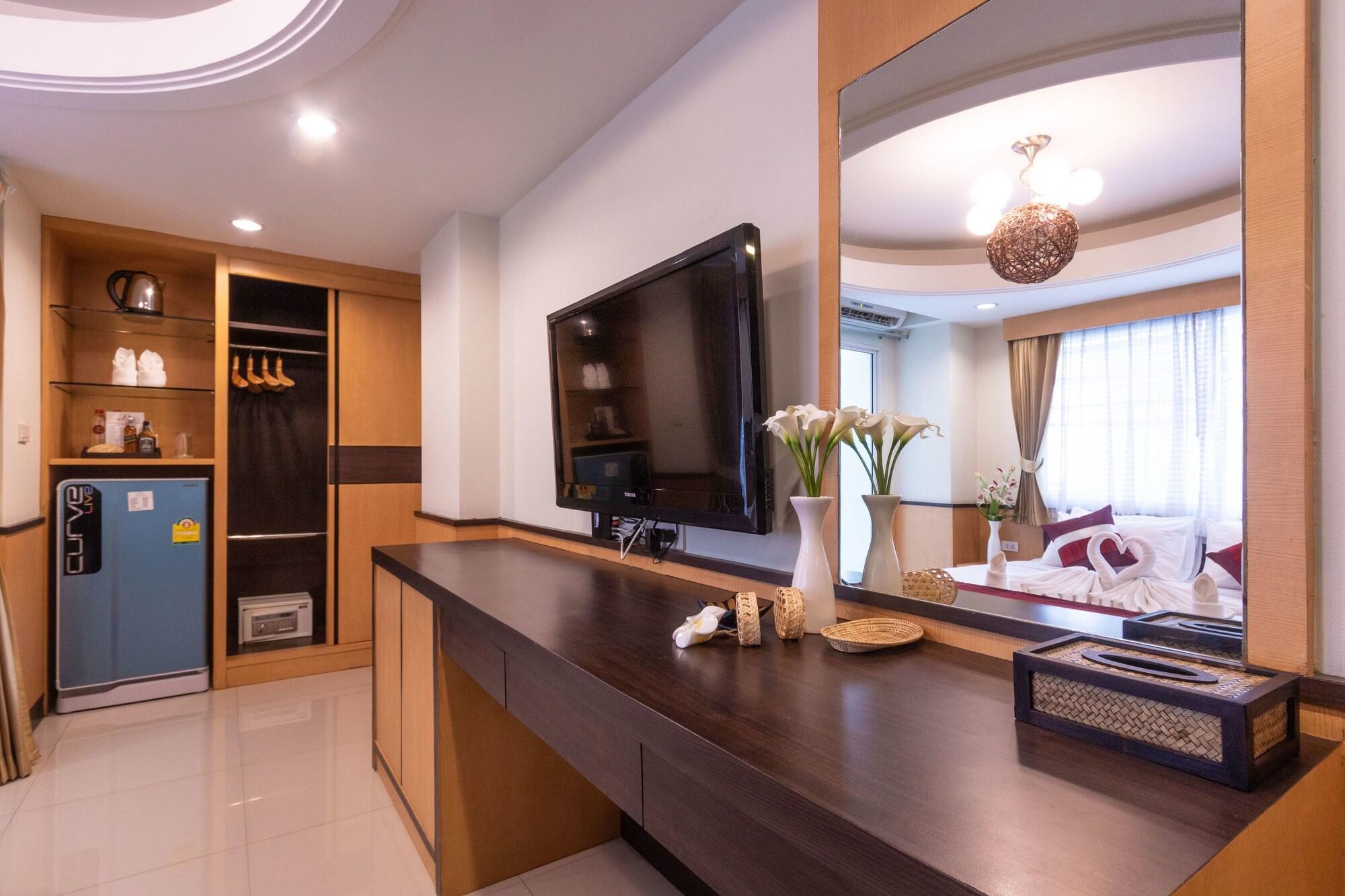 Khách sạn Gusto Pratunam Bangkok