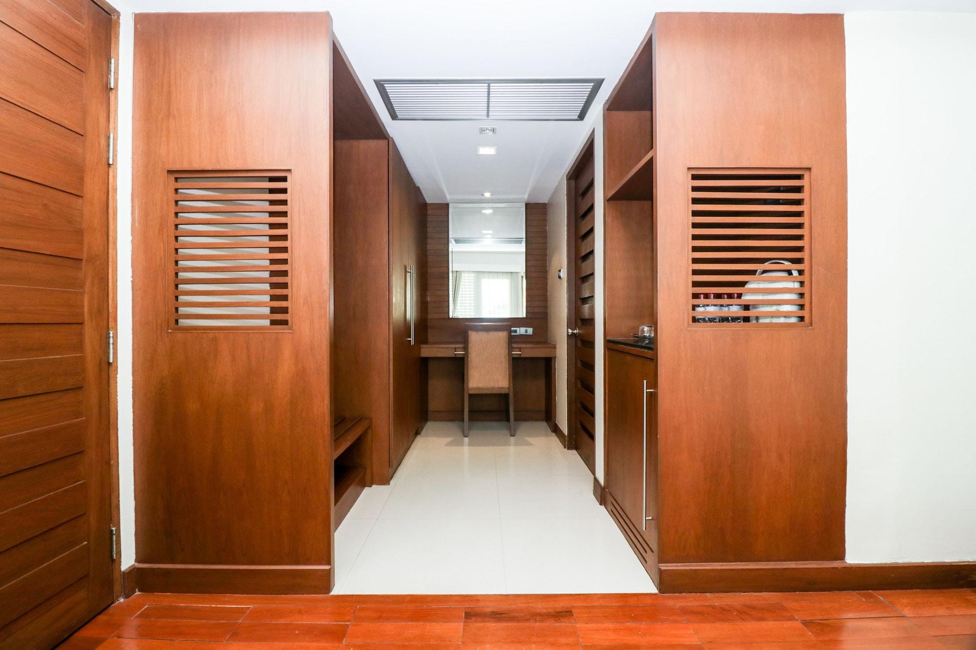 Bally Sukhumvit Hotel