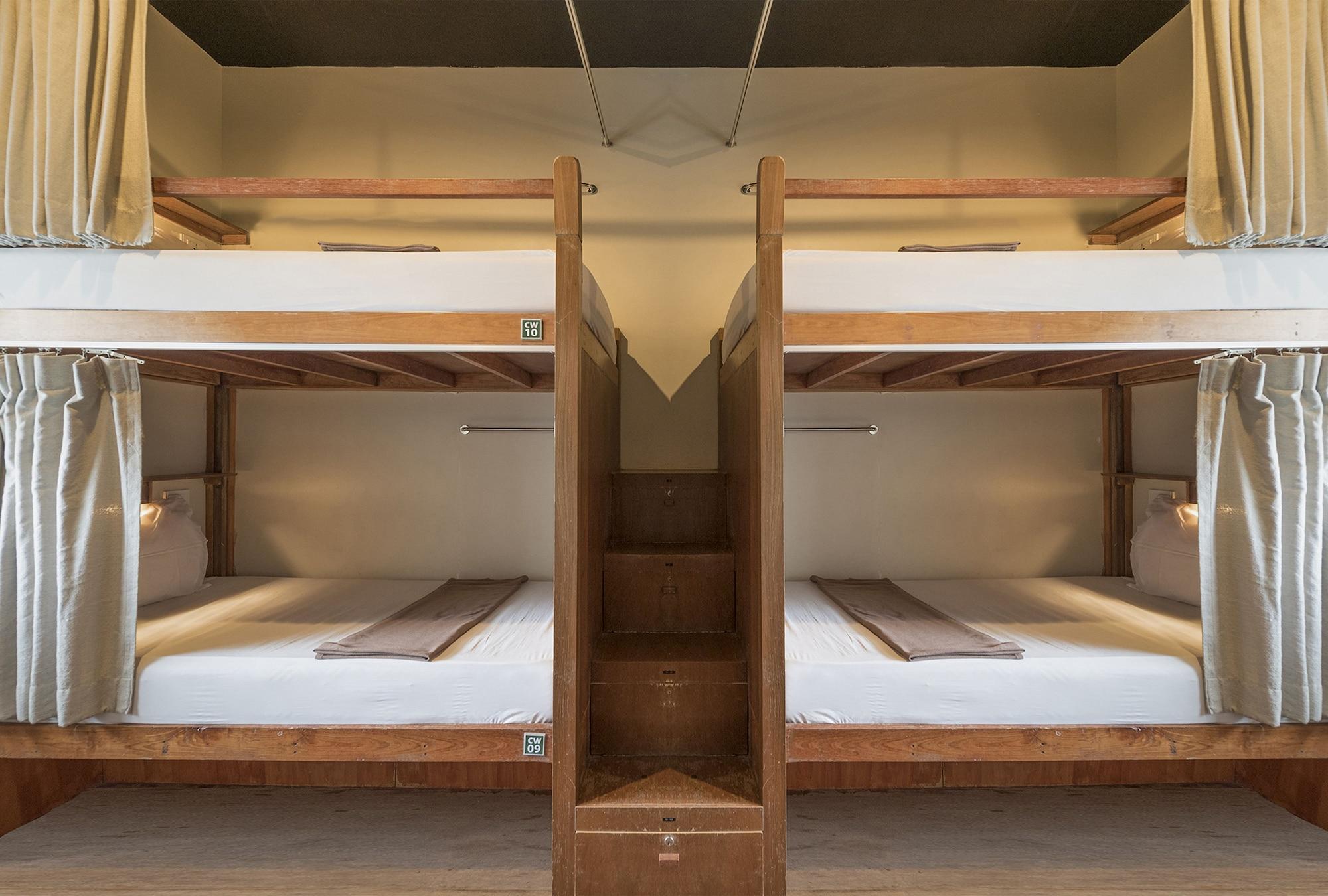 Suneta Khaosan Hostel