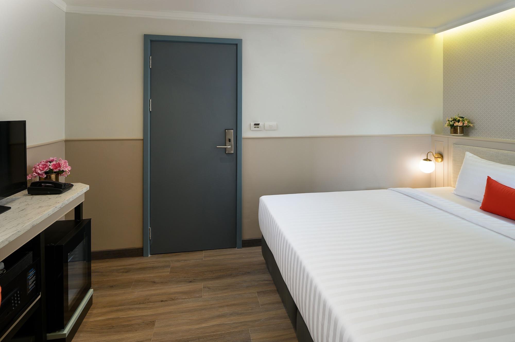 The Mulberry Khaosan Road Hotel 3*