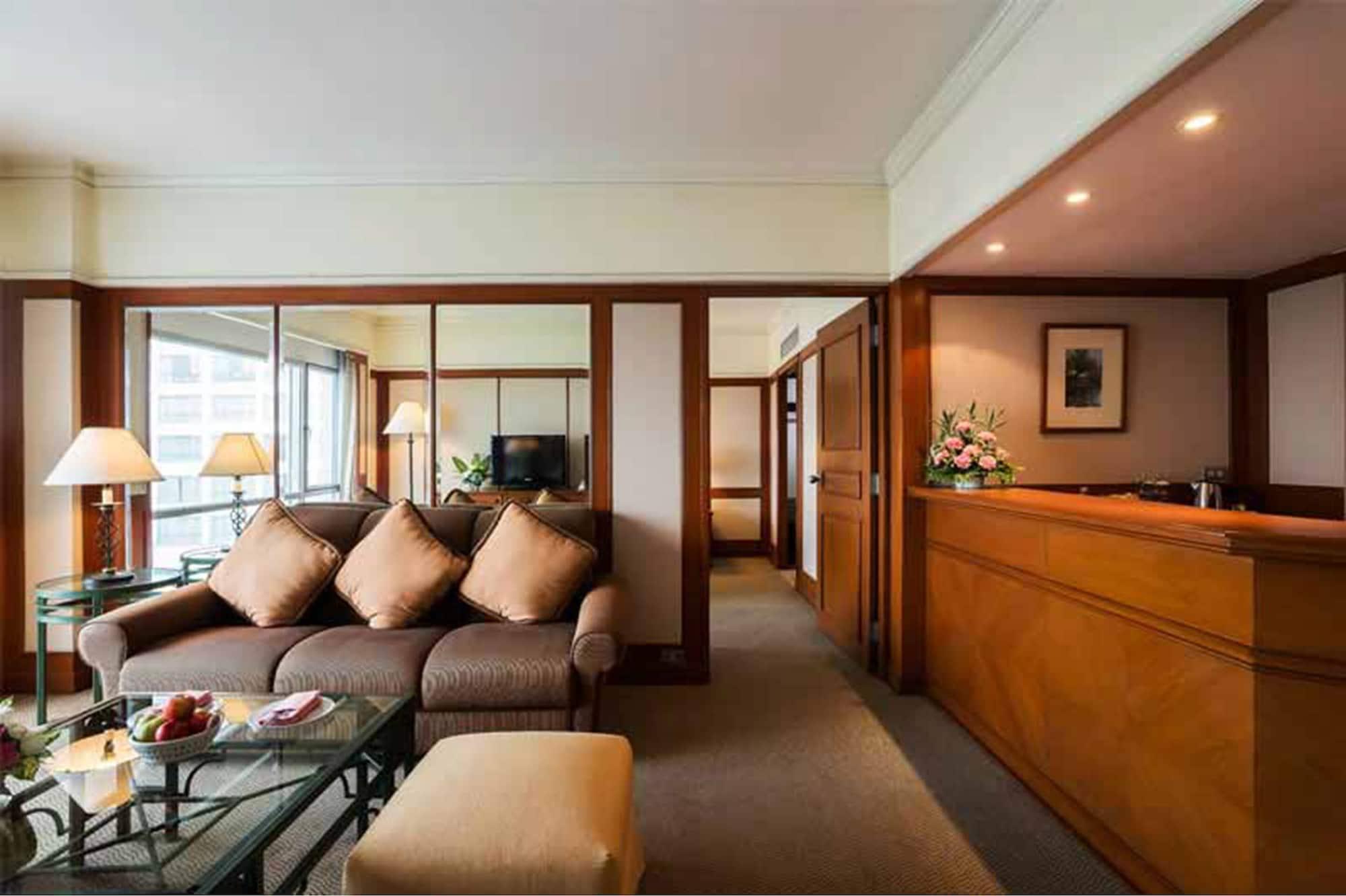 Khách sạn Palace 5*