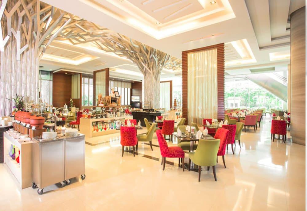 Hotell The Grand Fourwings Convention