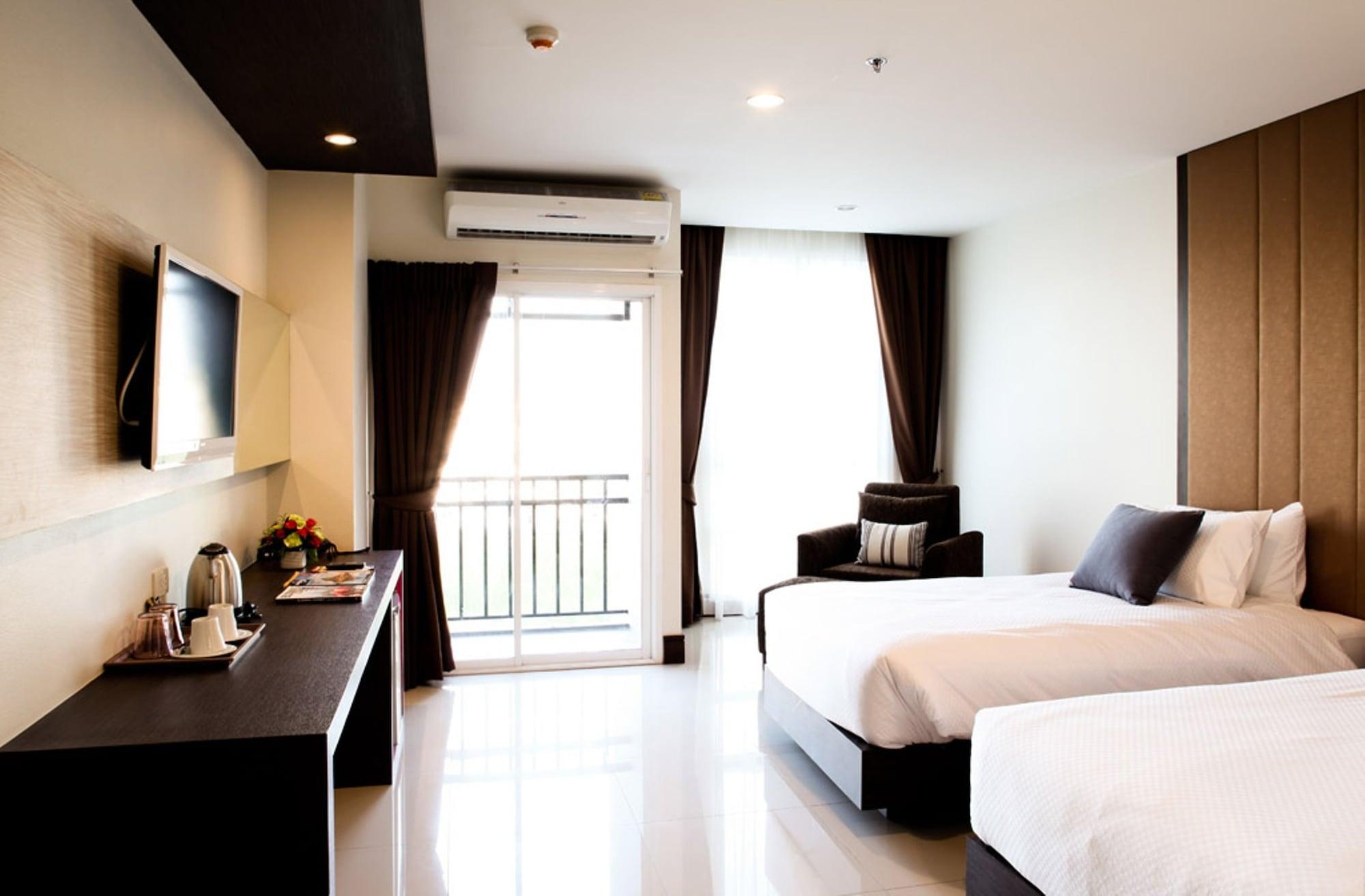 Crystal Suvarnbhumi Airport Hotel 4*