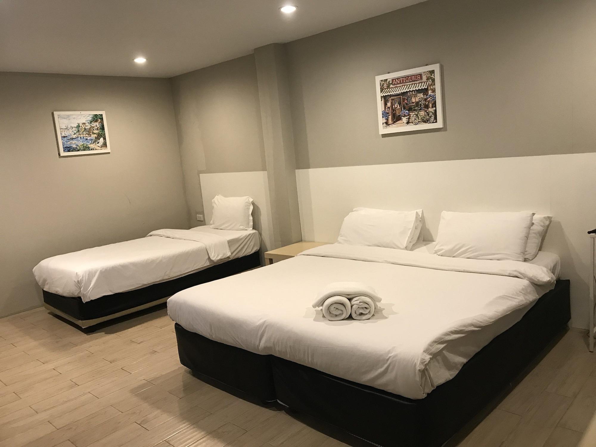 Hotel Paragon 4*