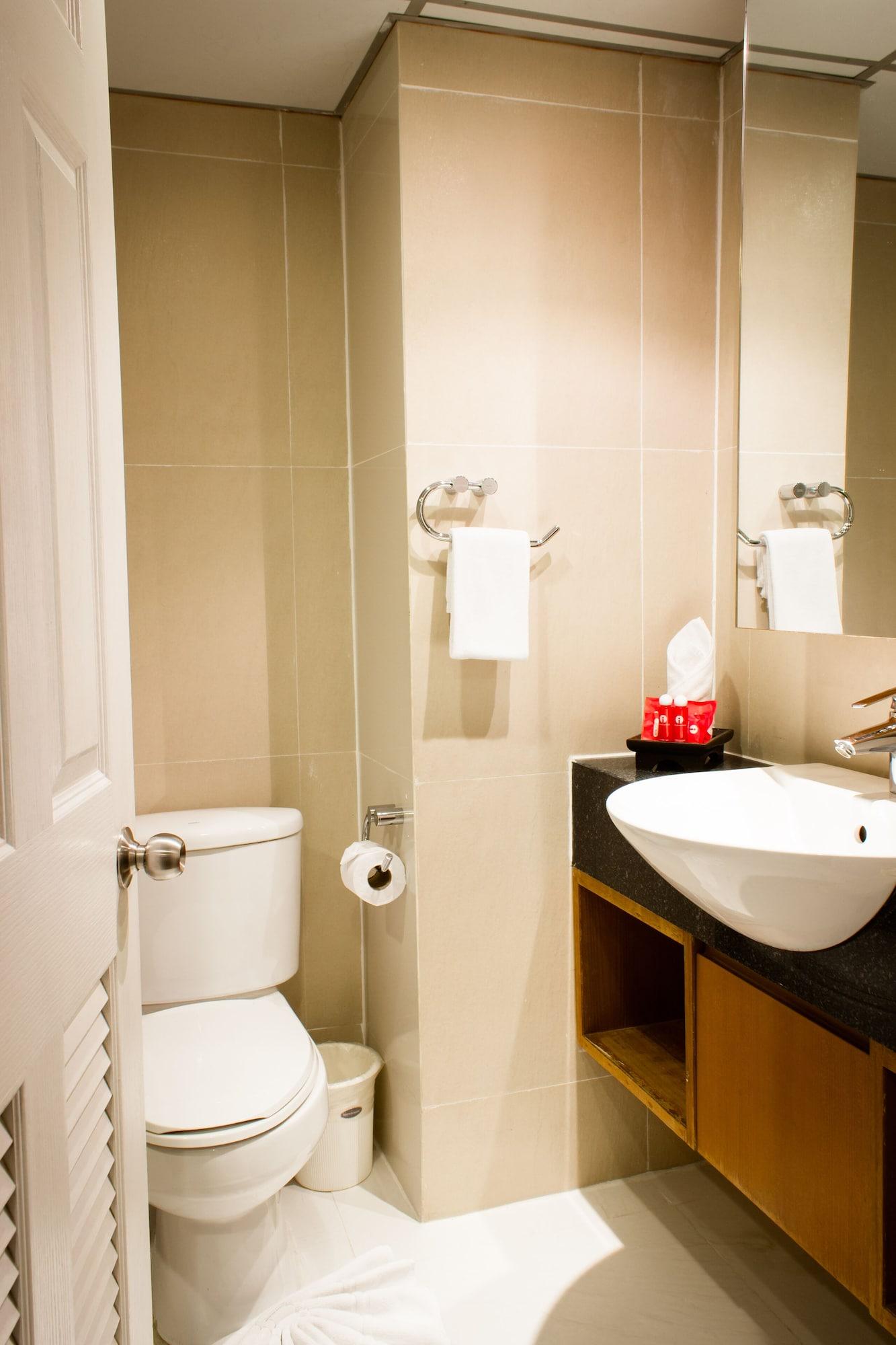 I Sathorn Hotel 3*