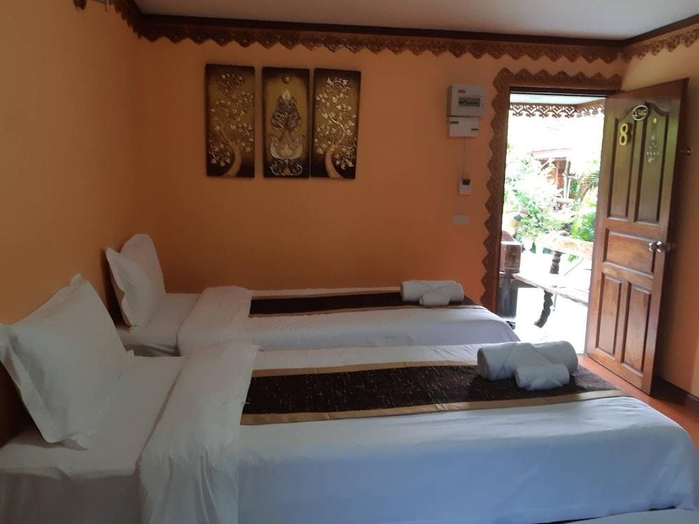 Khu nghỉ mát Montri Donmuang 2*