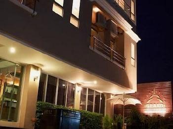 Hotel Grand Pinnacle 2*