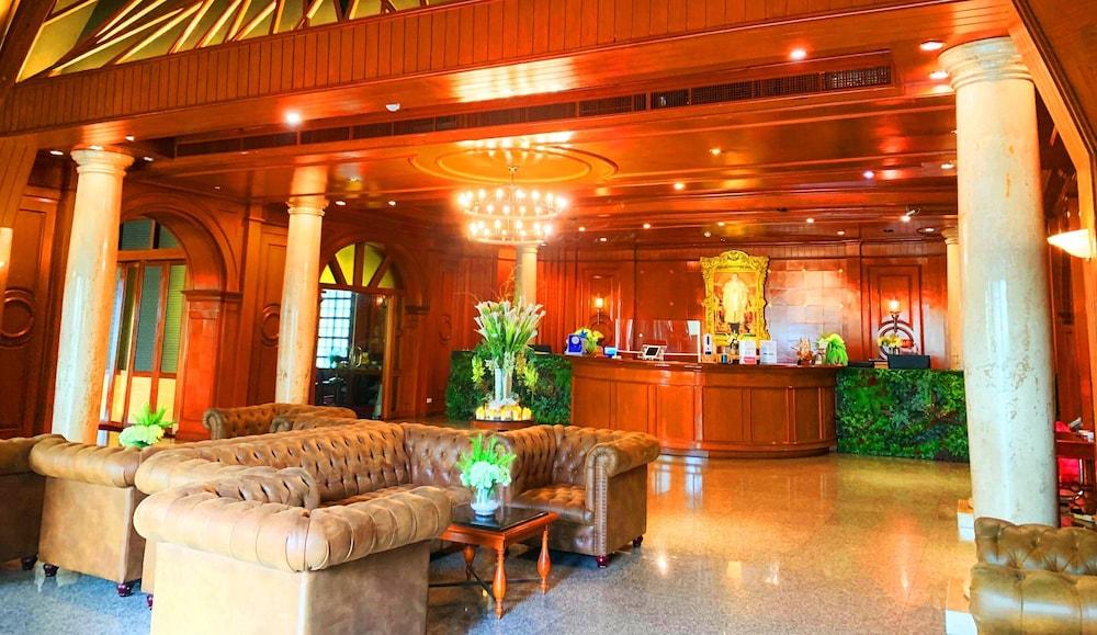 The Victory Residences Hotel 4*