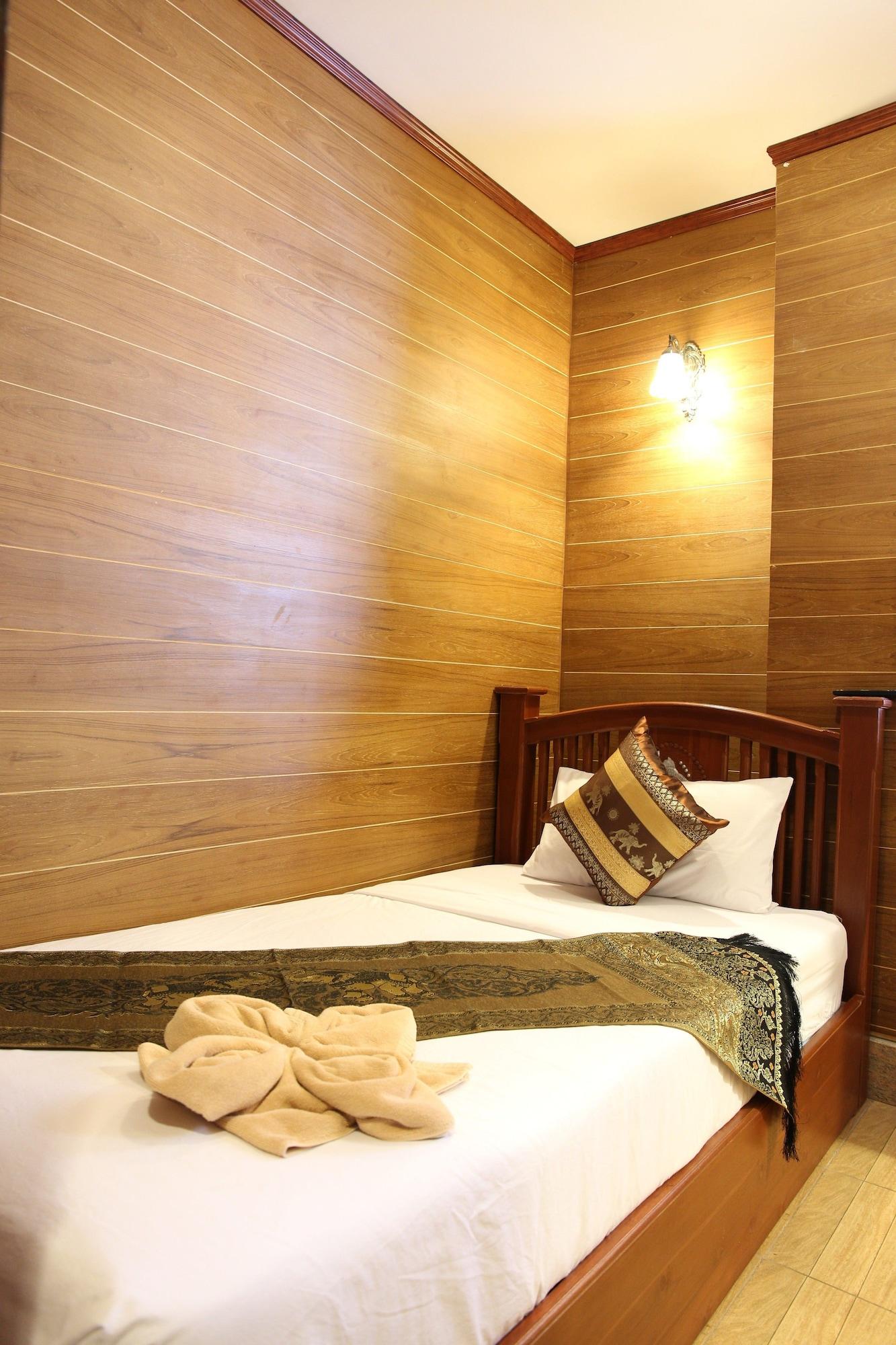 Tanee Place Mini-hôtel
