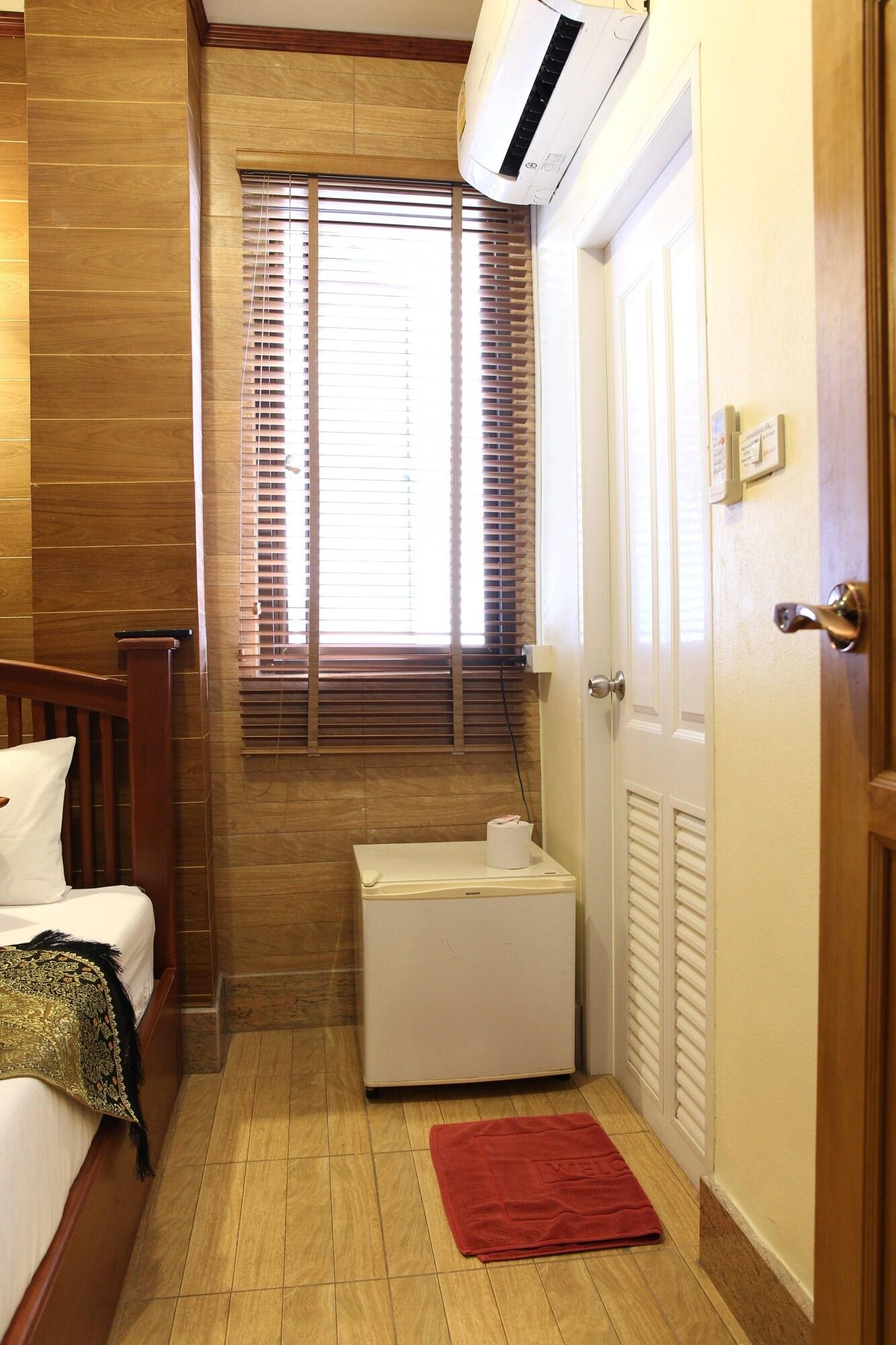 Mini-hôtel Tanee Place 3*