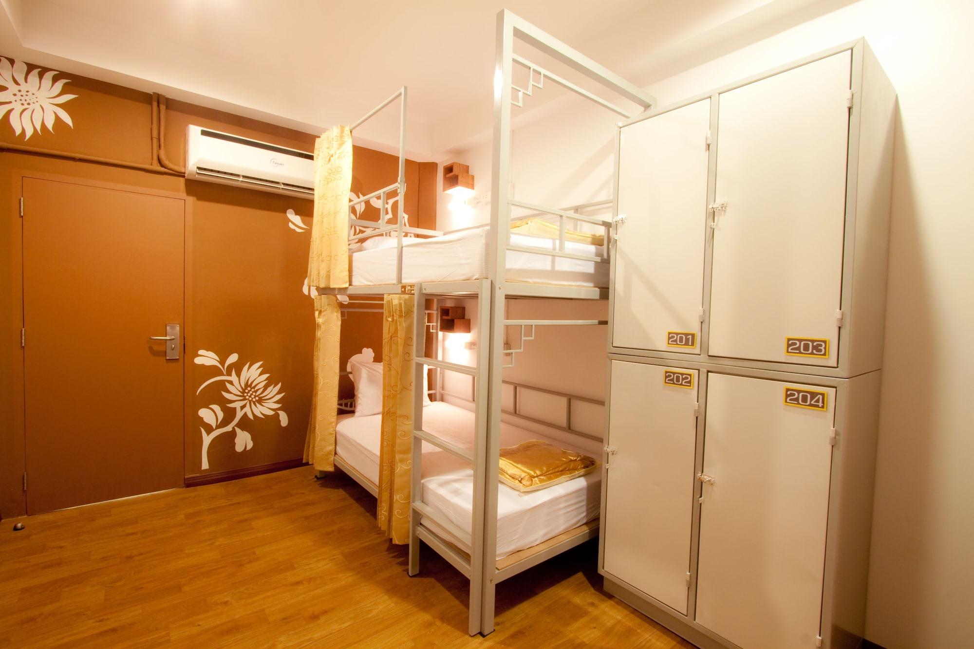 Hostel Chinatown *