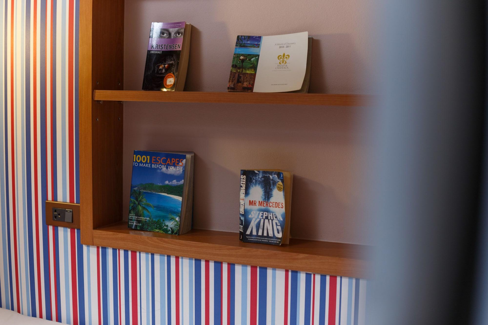 Hotel U Tiny Boutique Suvarnabhumi - Sha