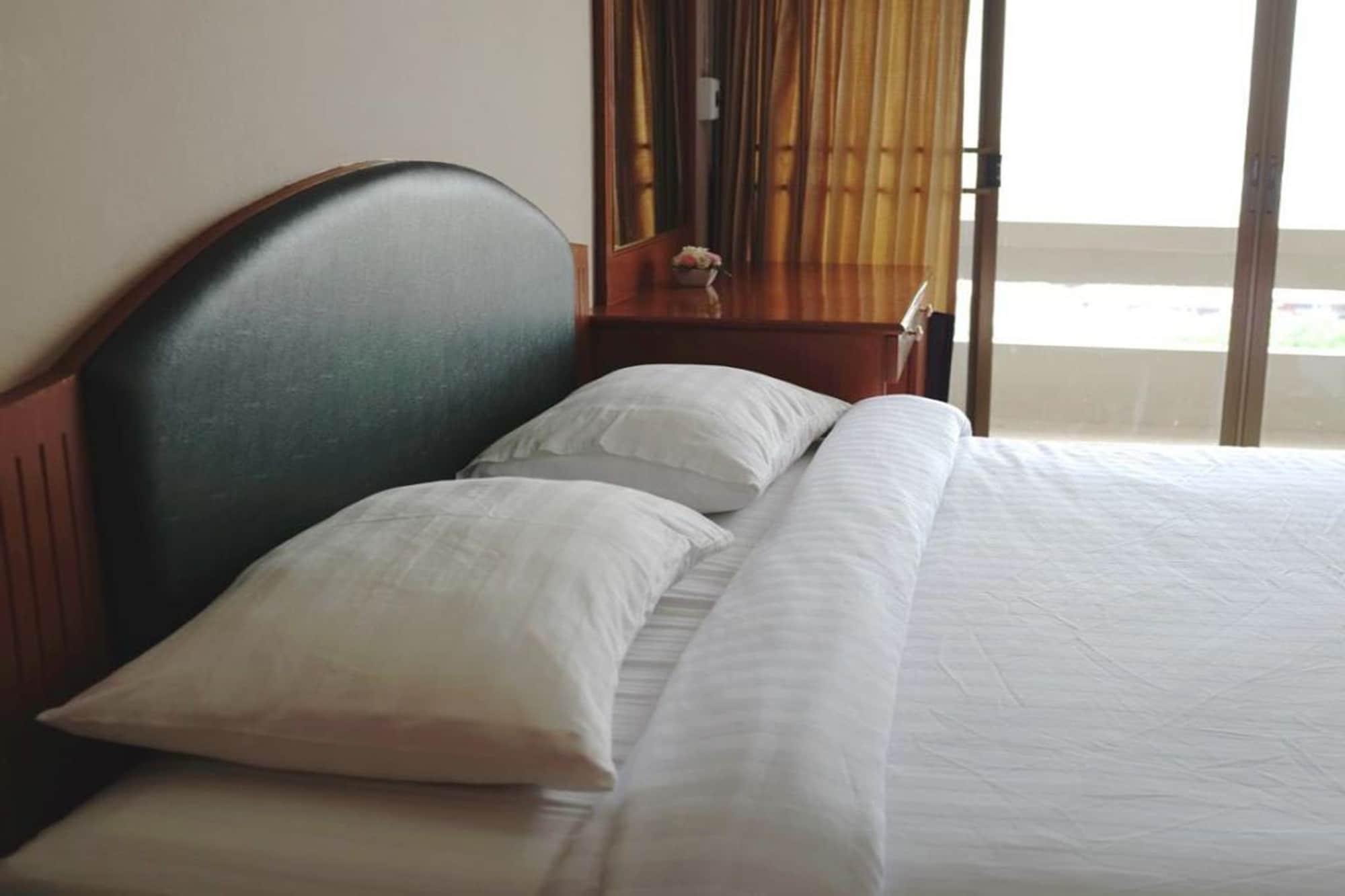 Hotel Sripajak Mansion 2*
