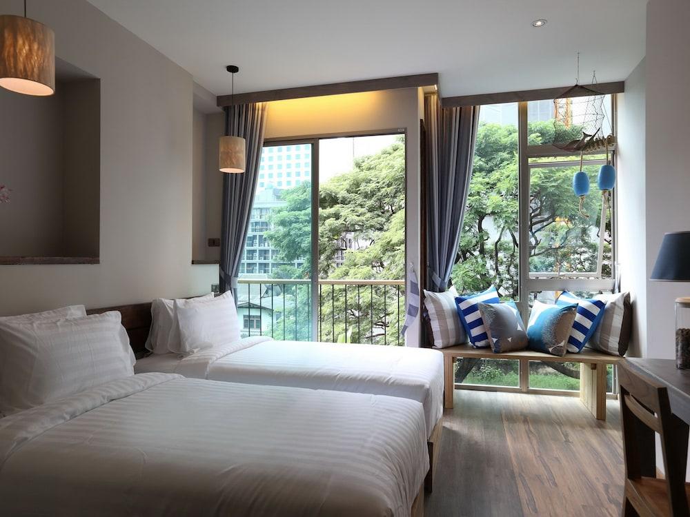 Tints Of Blue Hotel Bangkok