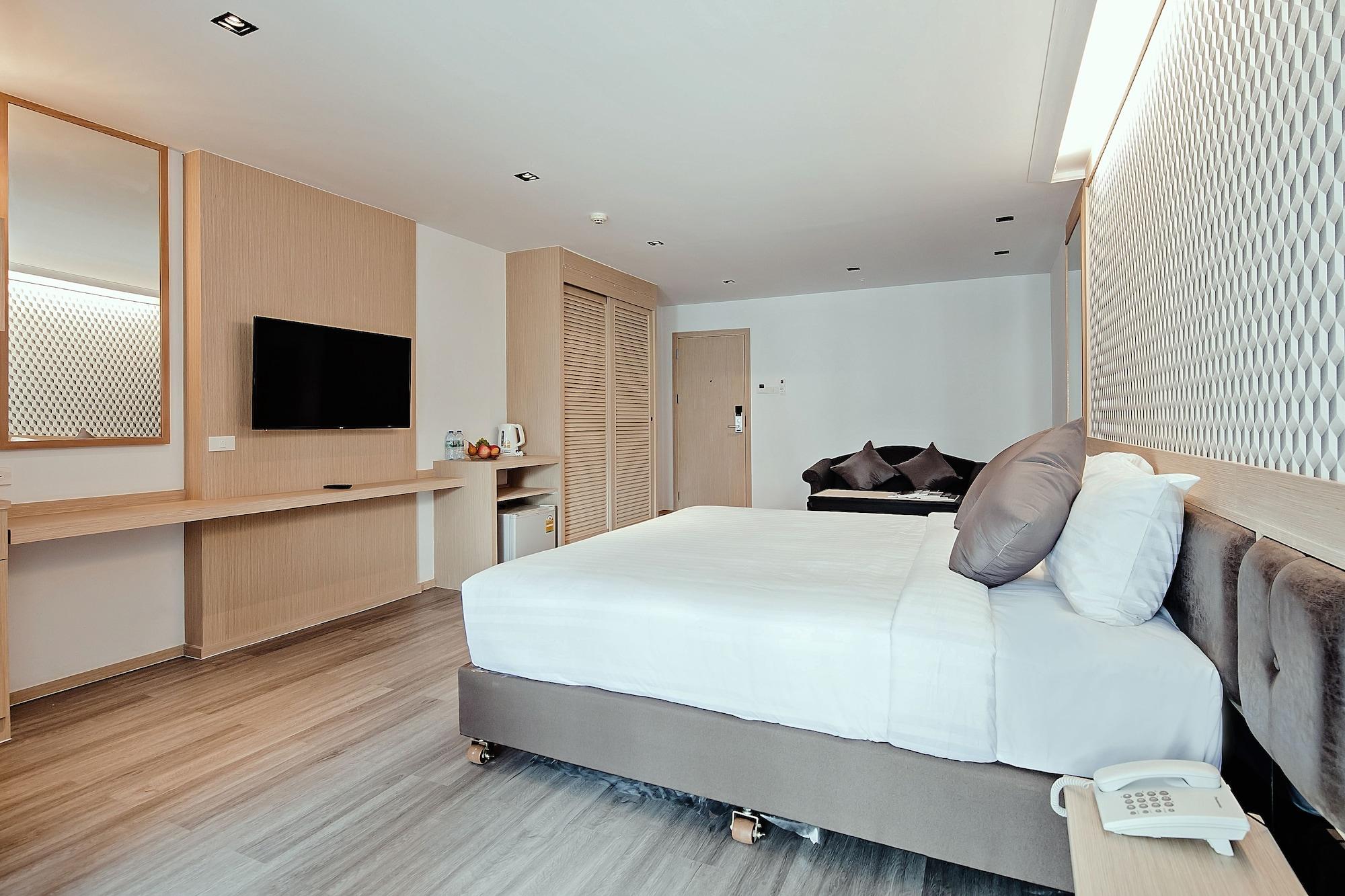 Khách sạn Three Sukhumvit - Sha Certified