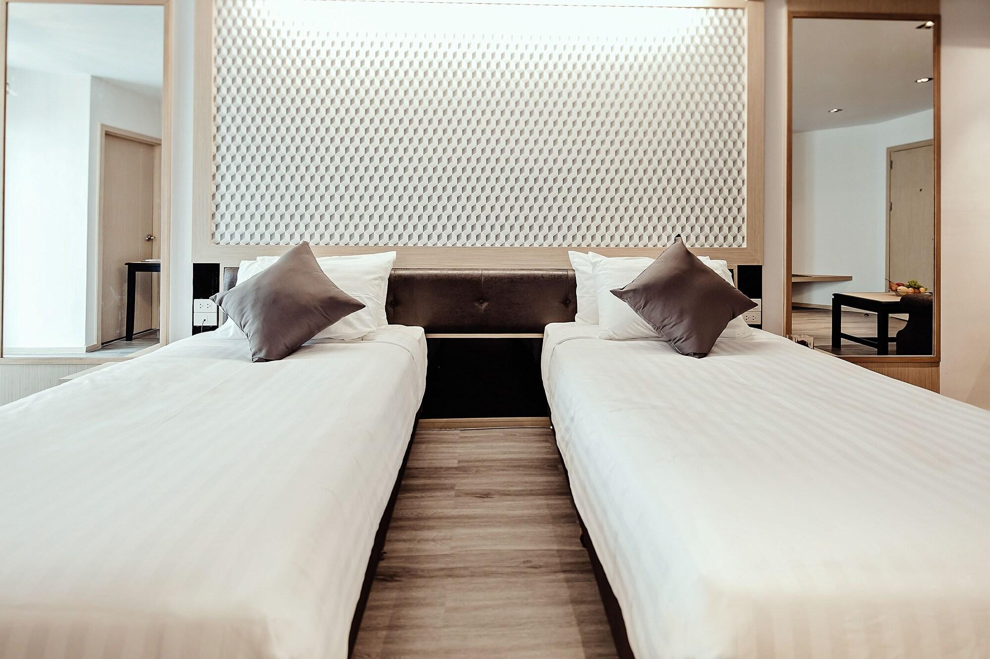 Three Sukhumvit - Sha Certified Khách sạn 3*