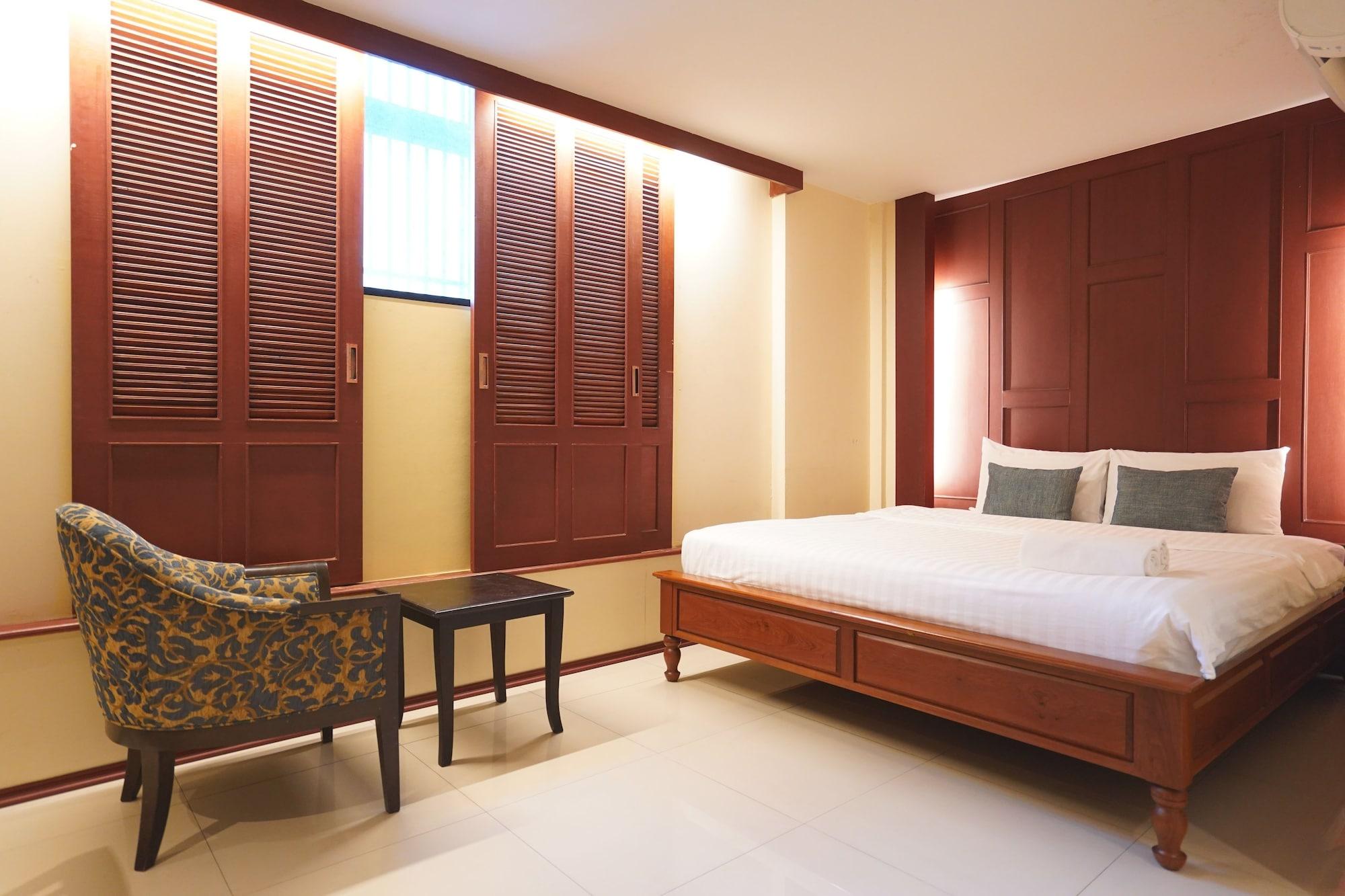 W 21 Khách sạn 3*