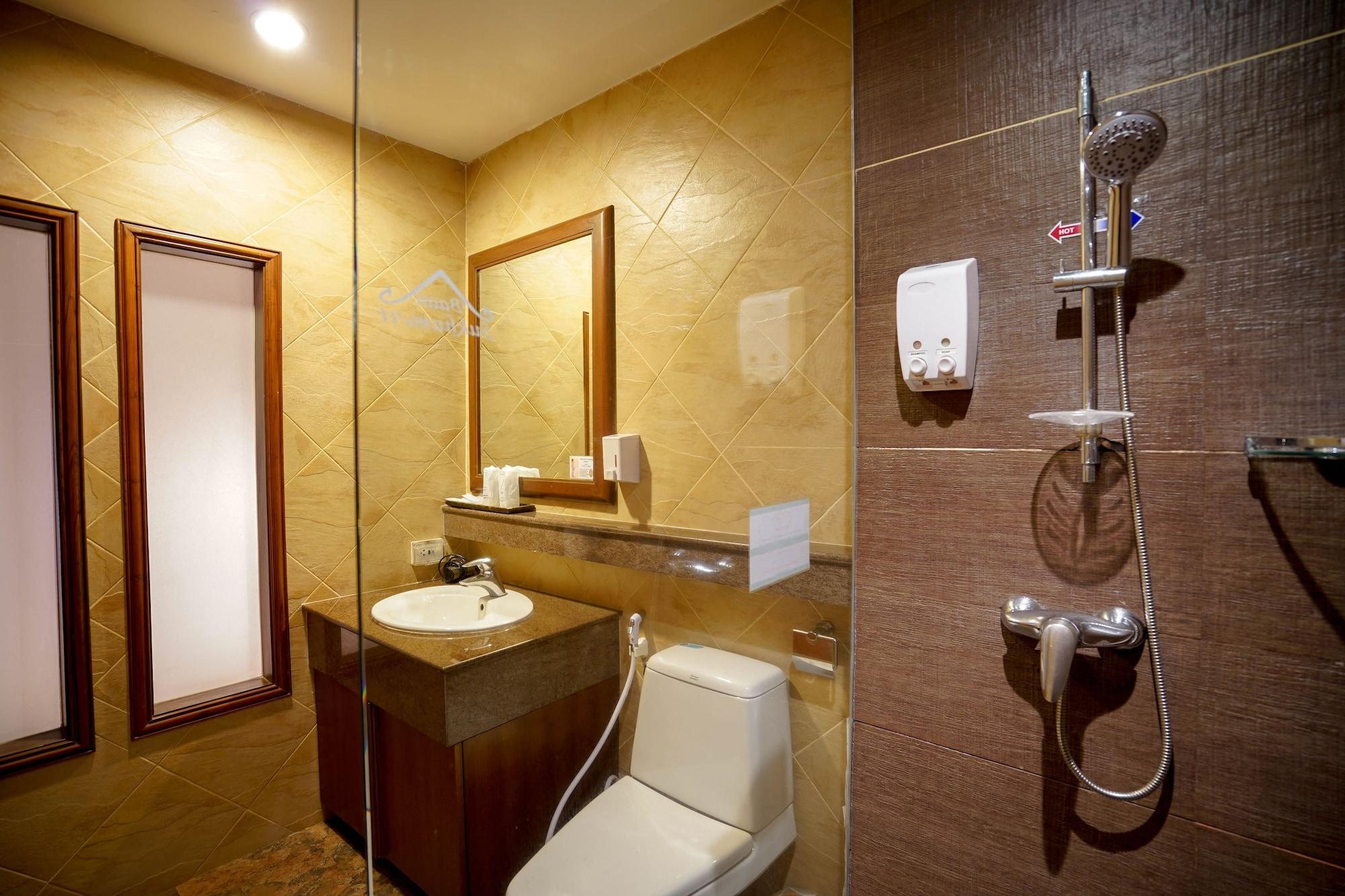 Baan Sukhumvit Soi 18 Tempat peranginan 3*