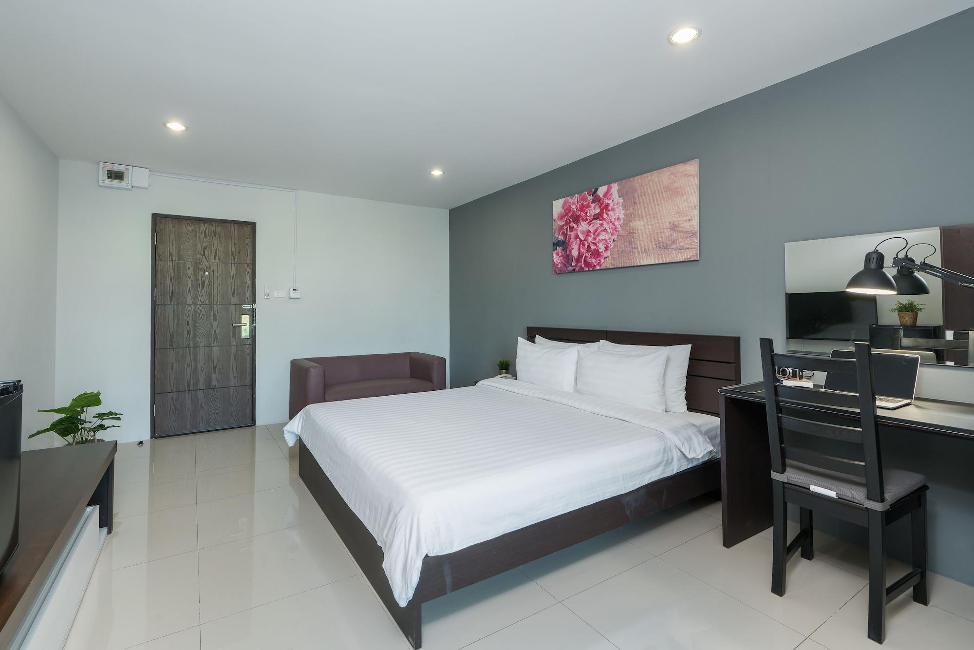 De Botan Srinakarin & Hotel 3*