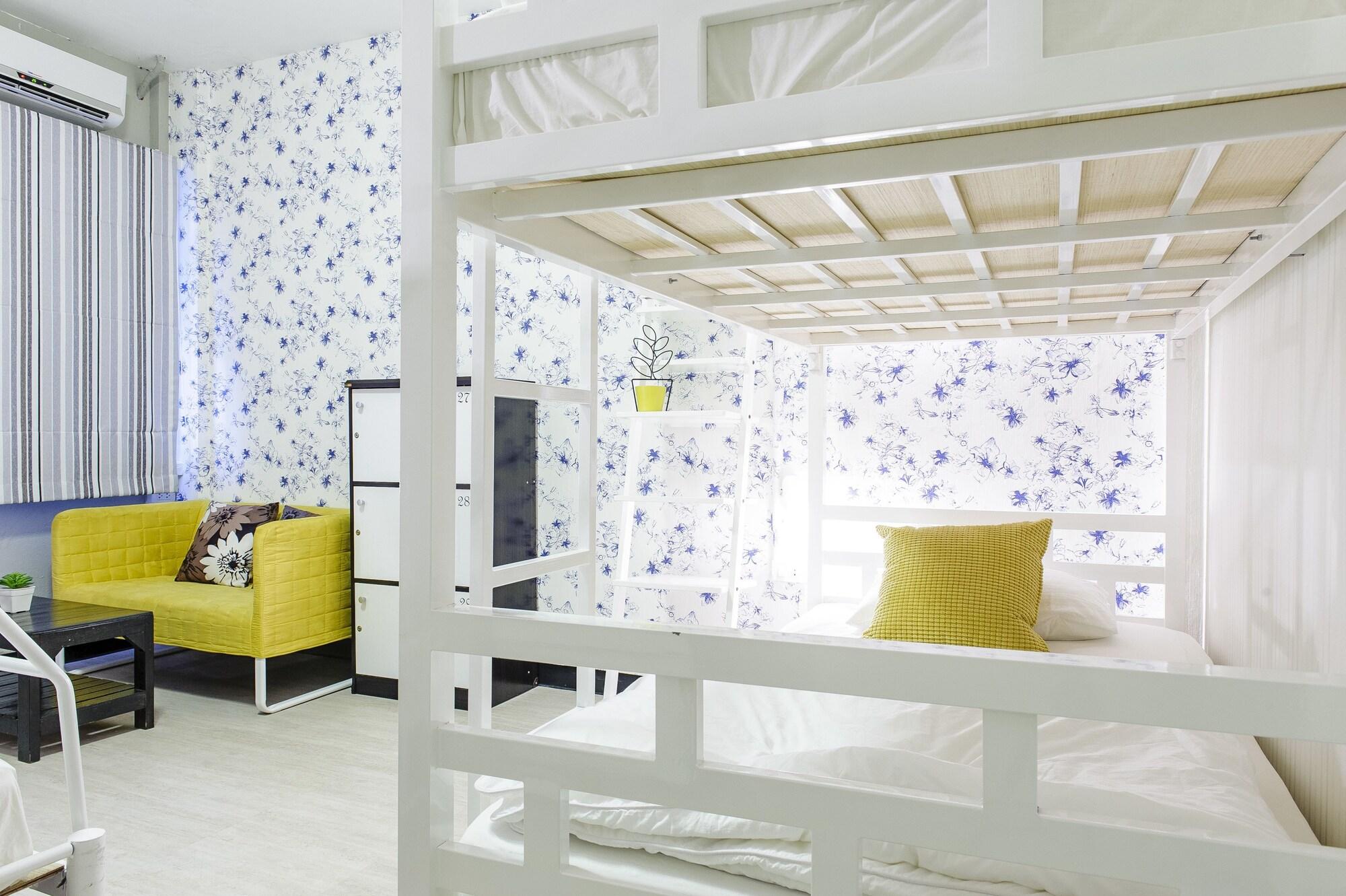 Hostel I-sleep Silom