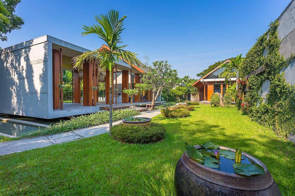 Into The Forest 3* Bangkok