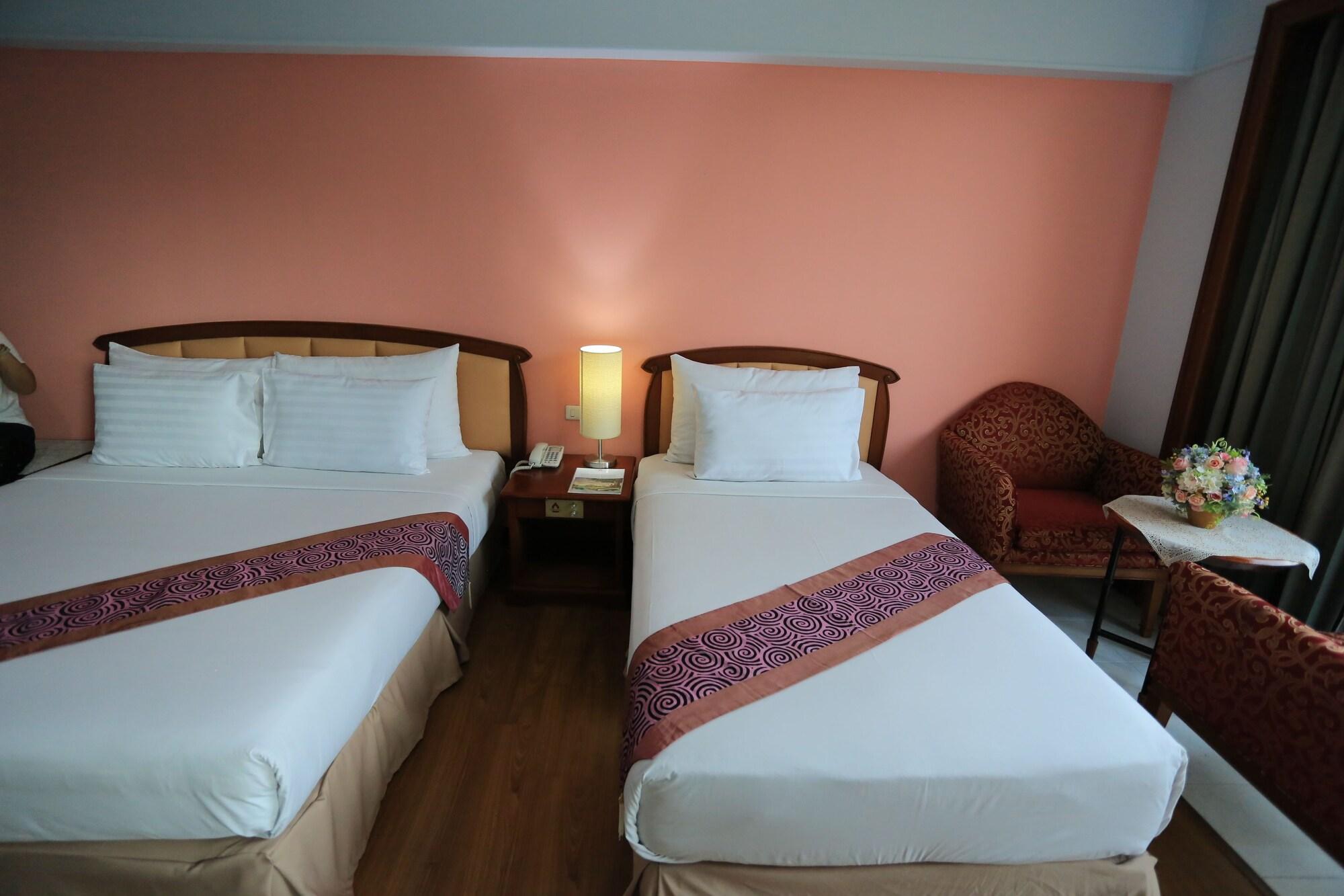 Hotel Karnmanee Palace 4*