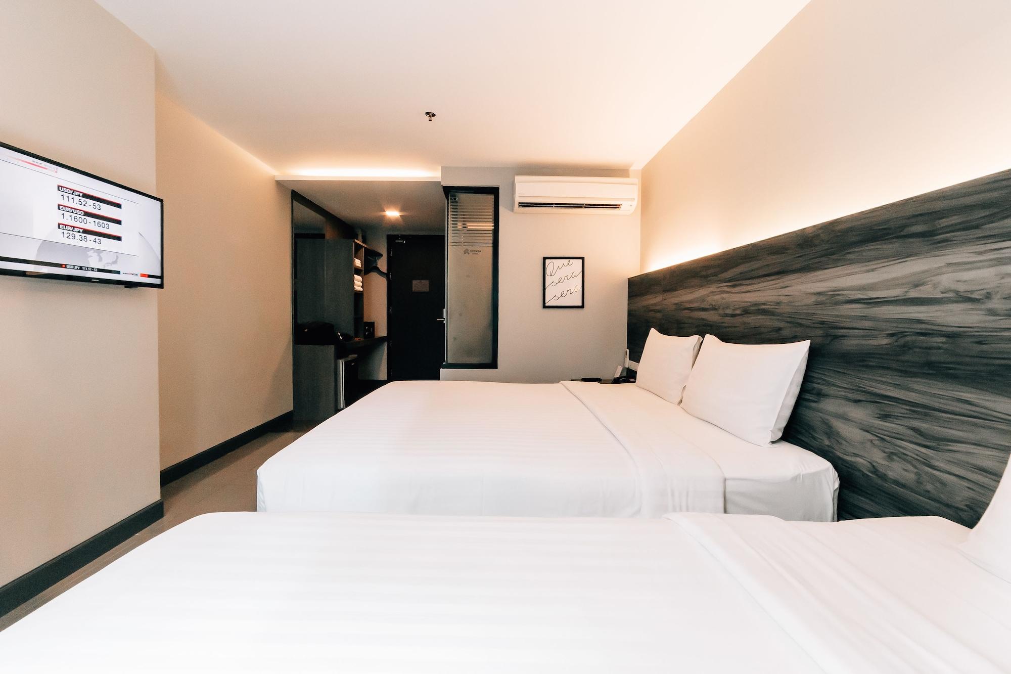 Hotel Spenza 3*