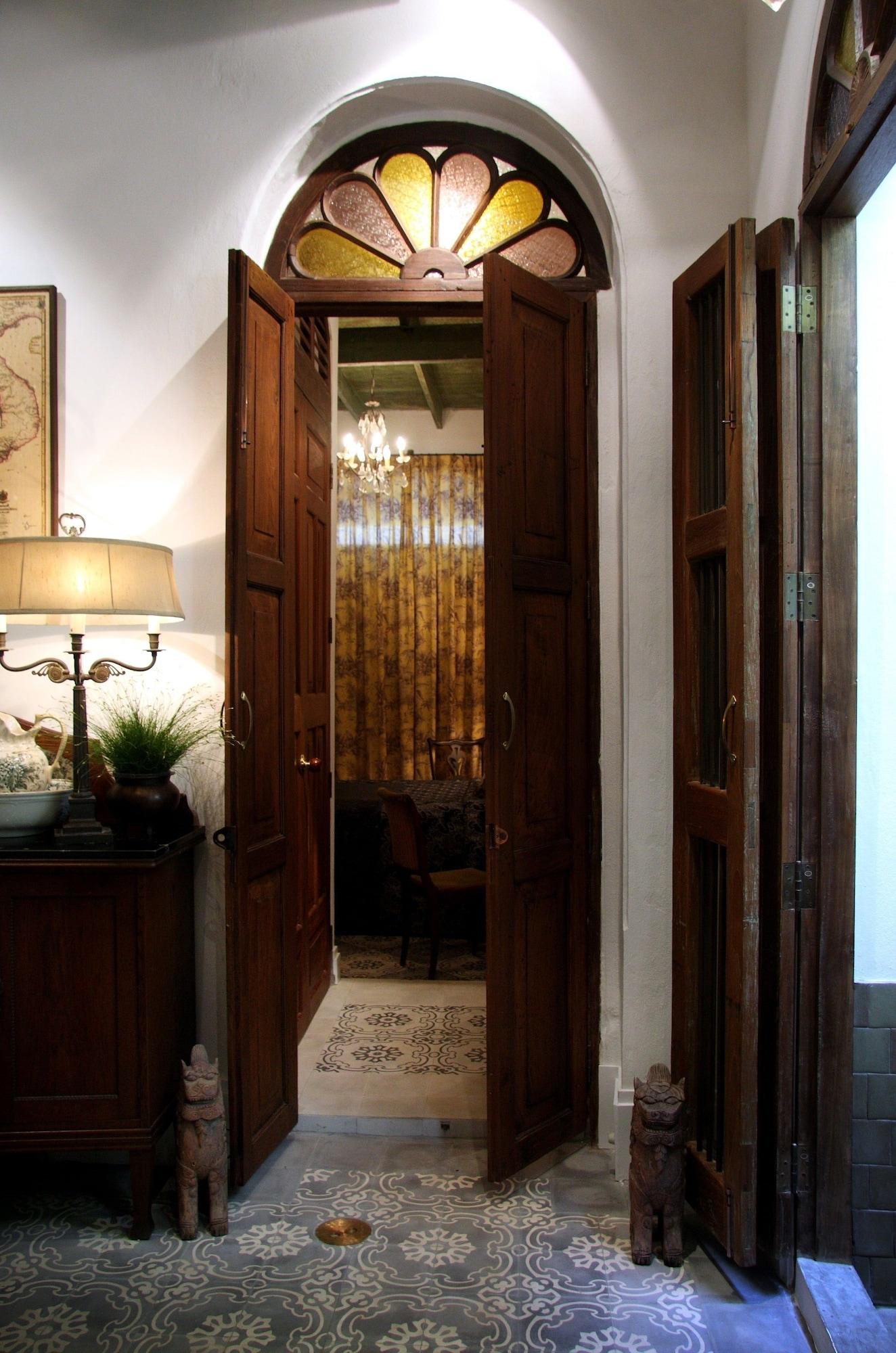 Bed & Breakfast The Bhuthorn Bangkok