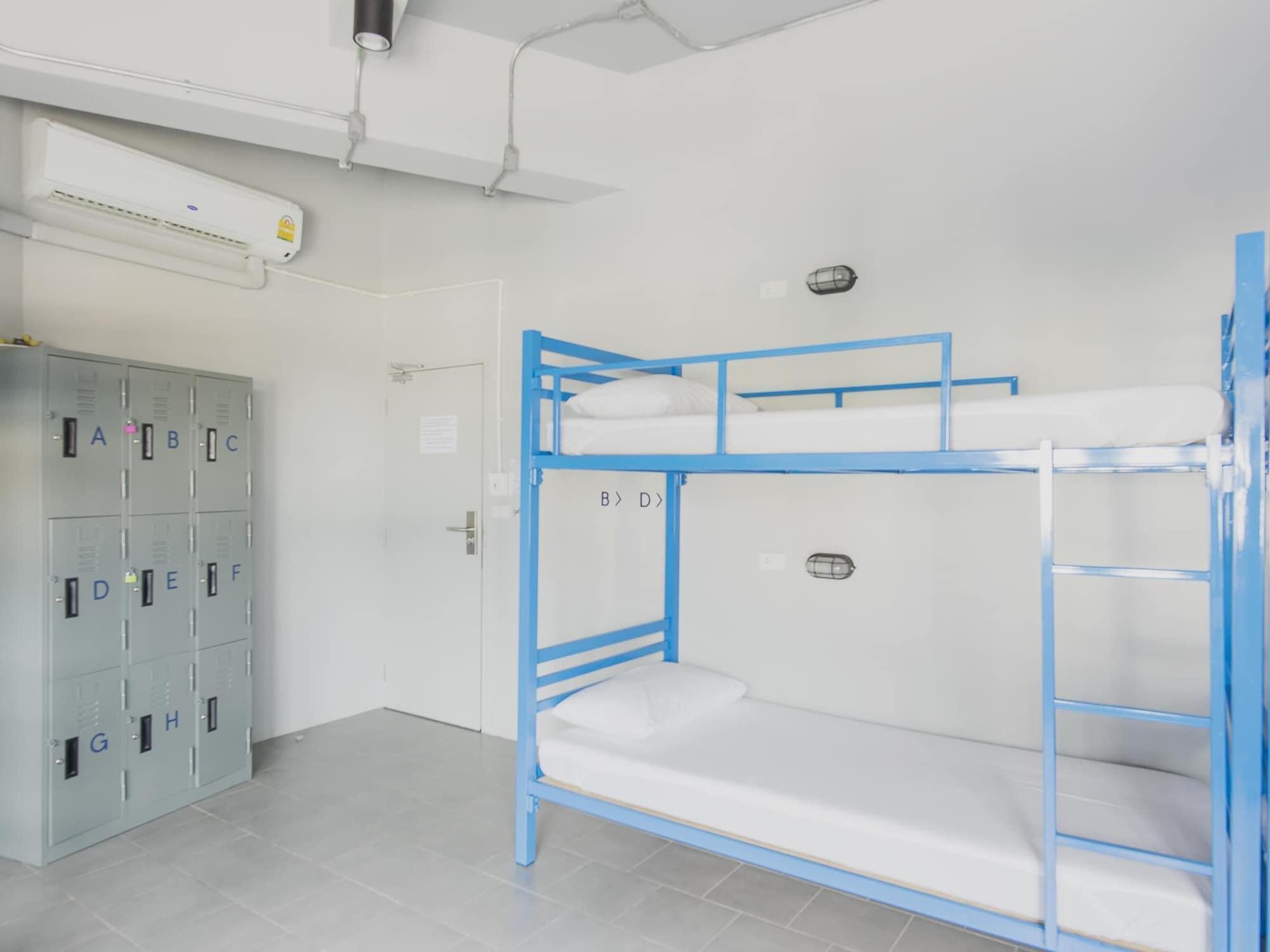 Hostal Loftel Station Bangkok