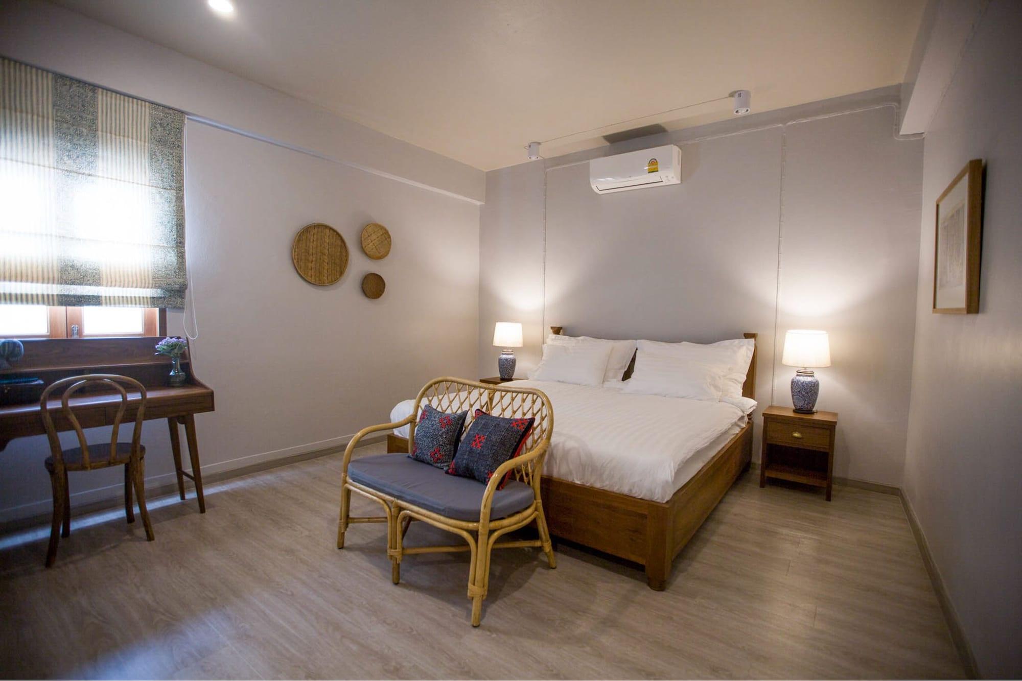 Bed & Breakfast Vera Nidhra - Self Check-in After 6pm Bangkok