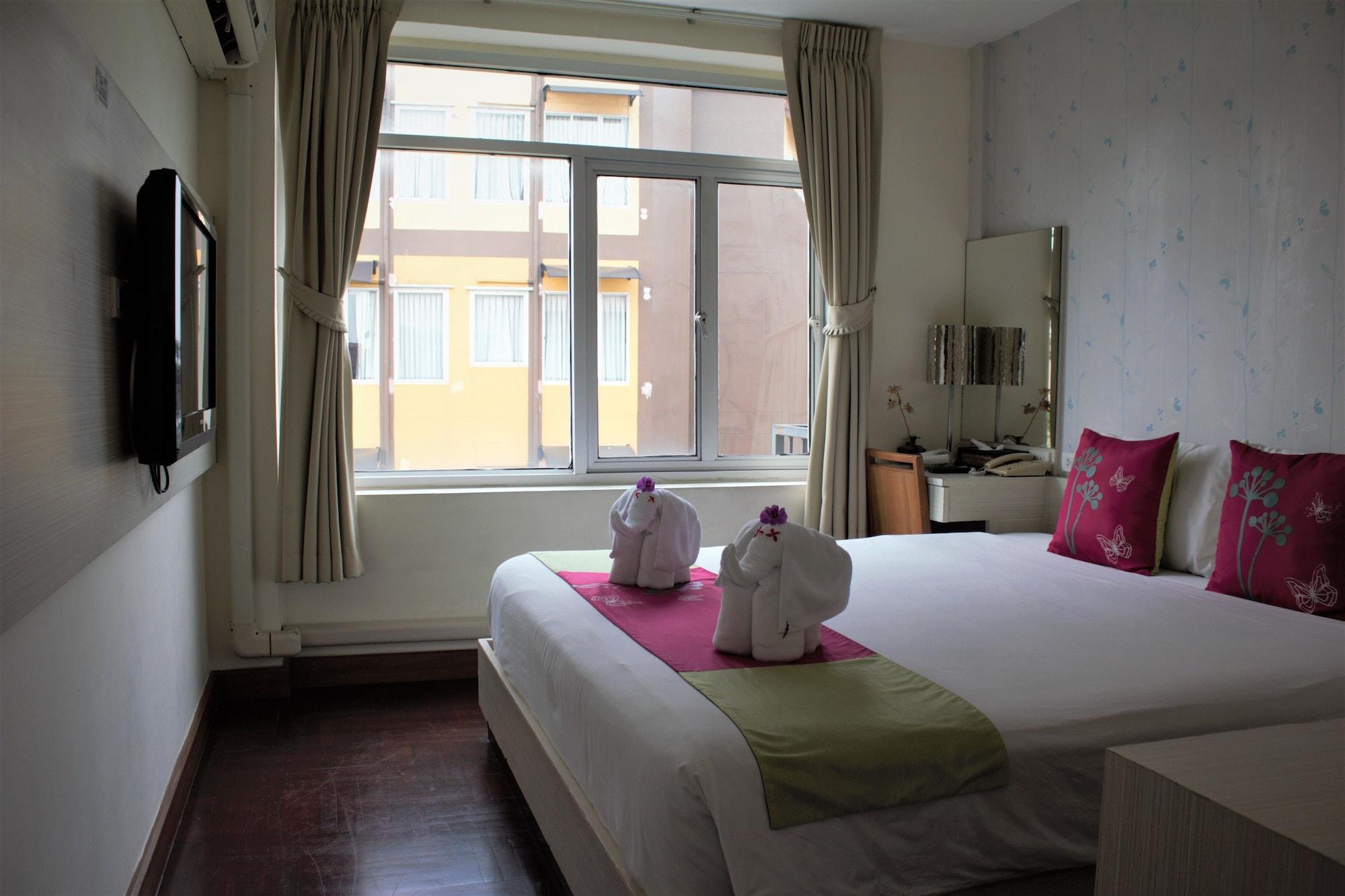 Hotel Cha-cha Khaosan Rambuttri 3*