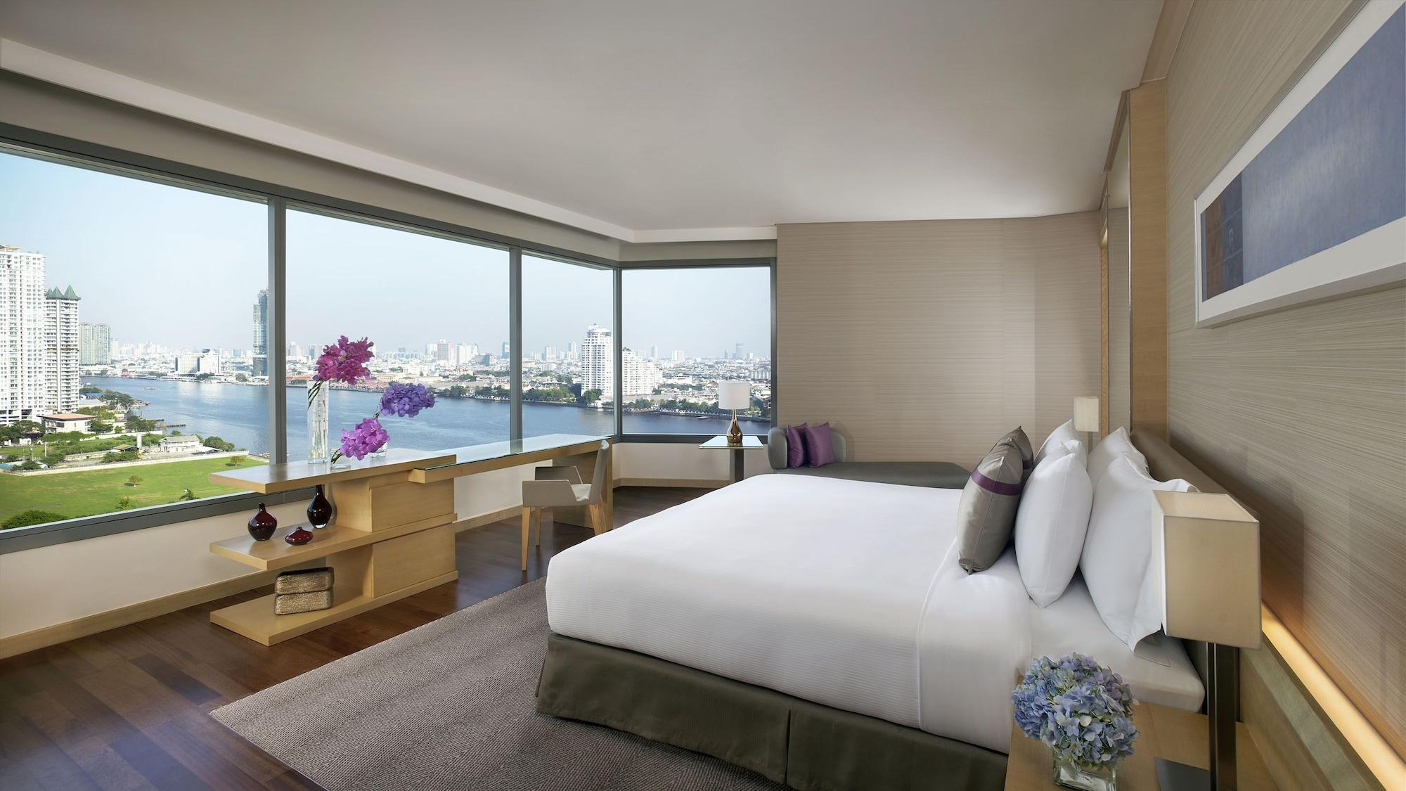 Avani Riverside Khách sạn 5*