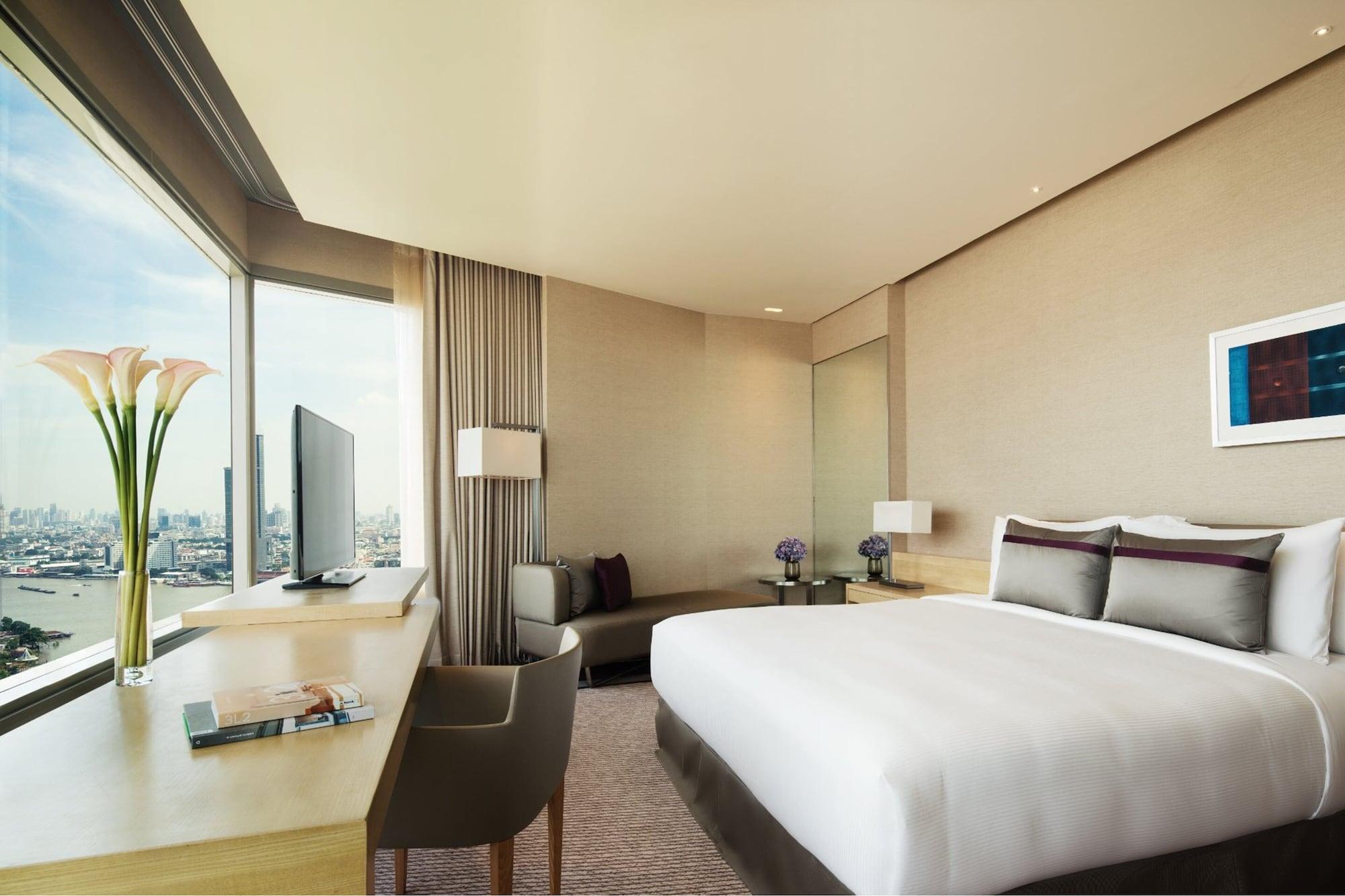 Avani Riverside Hotel 5*
