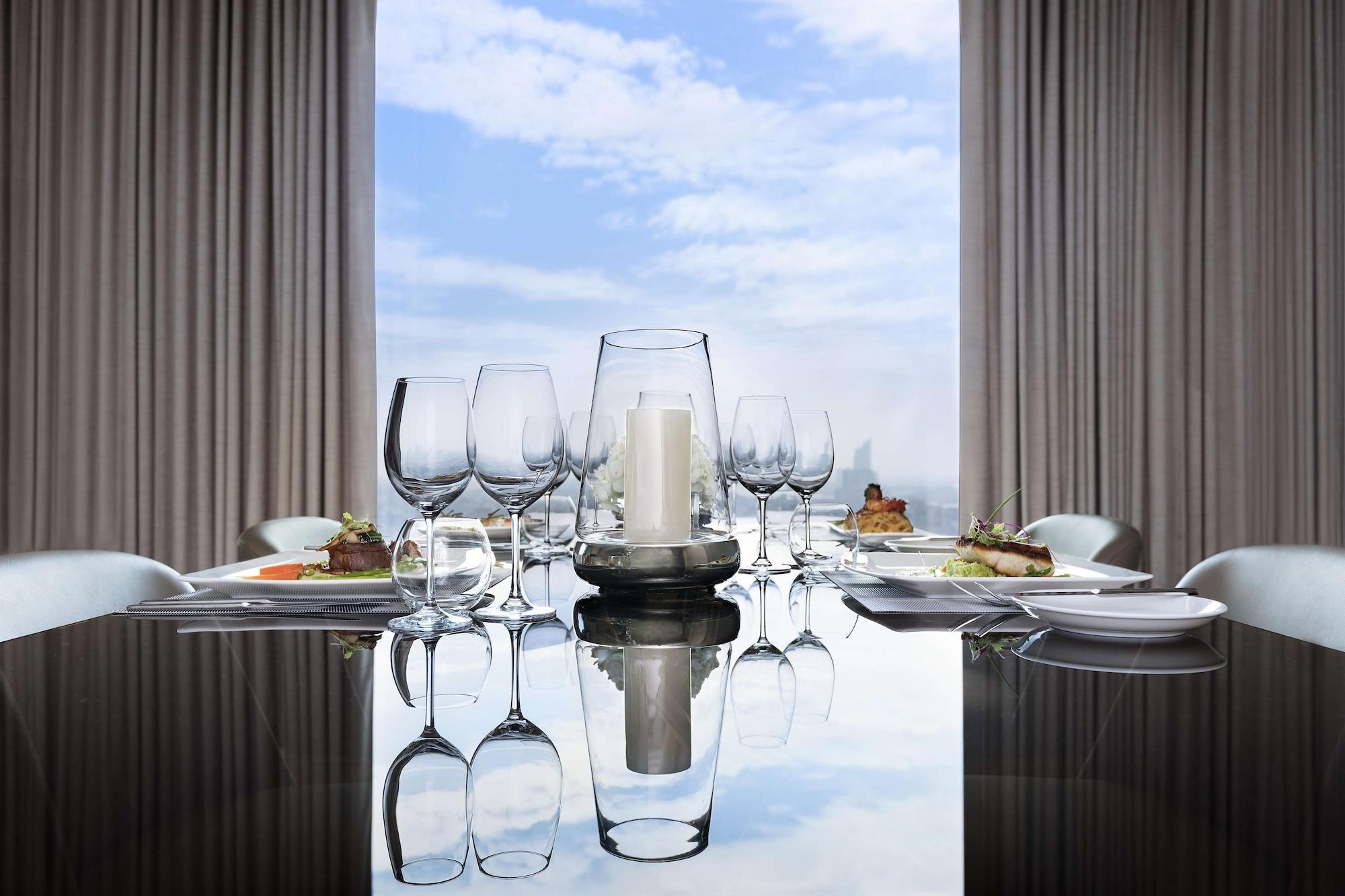 Avani Riverside Khách sạn