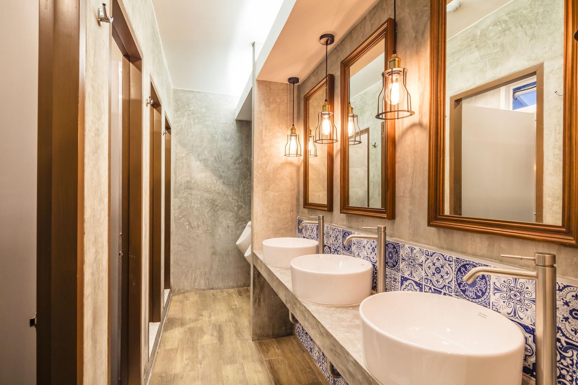 Vivit Bangkok