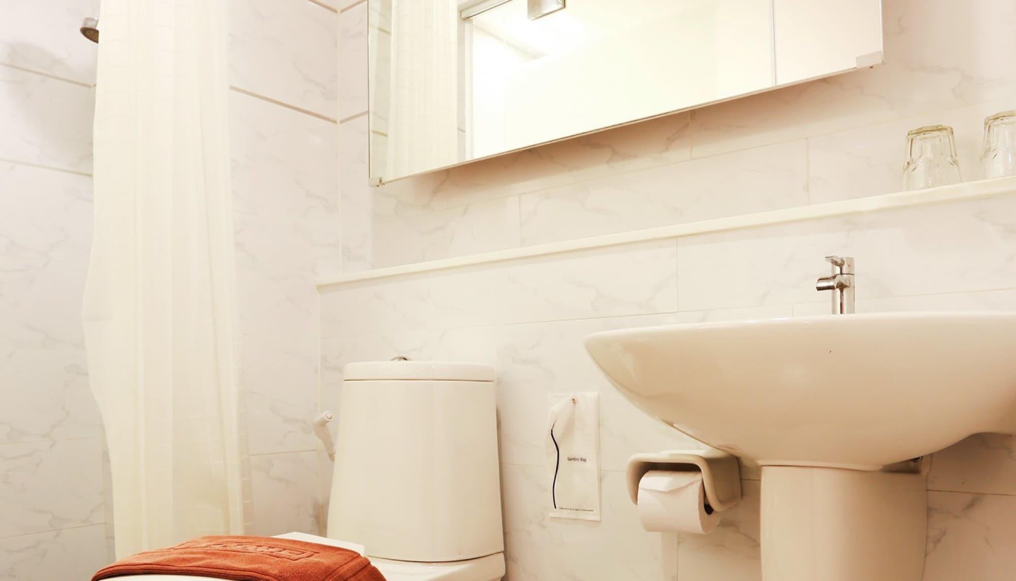 Estudio Ekamai Hotel 3*
